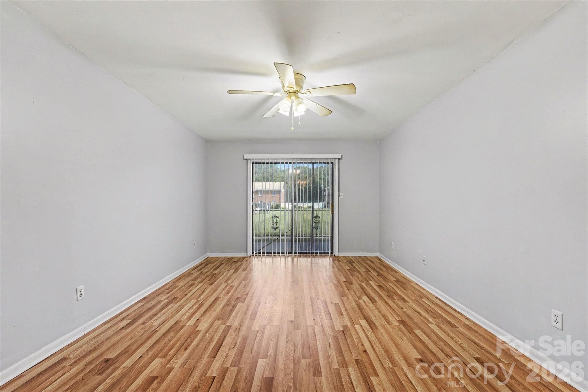 Condominium at 112 Briarcliff Drive, Kannapolis, photo 6 of 31