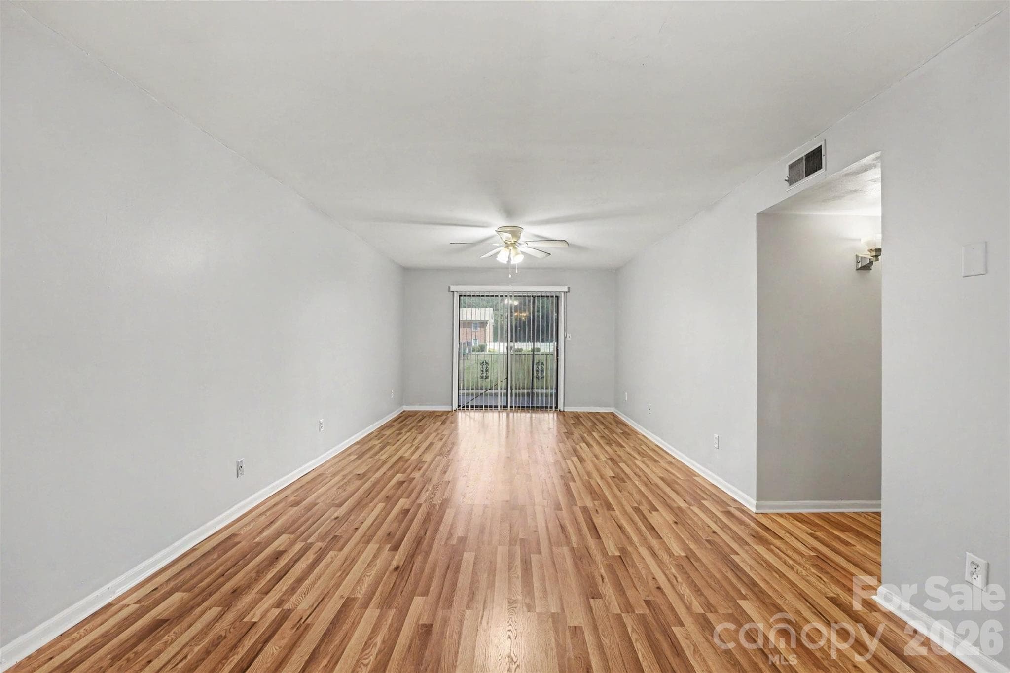 Condominium at 112 Briarcliff Drive, Kannapolis, photo 7 of 31