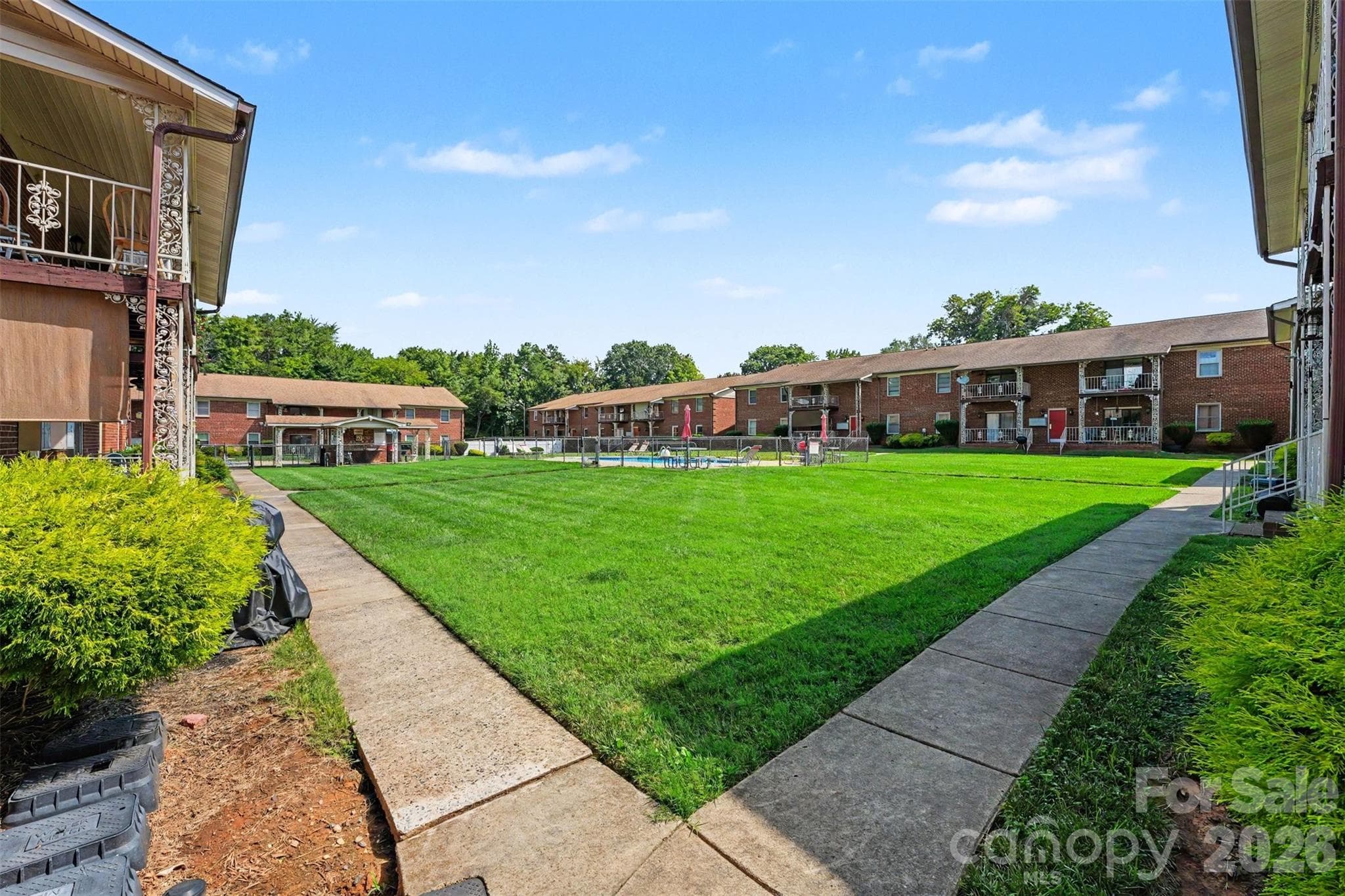 Condominium at 112 Briarcliff Drive, Kannapolis, photo 27 of 31