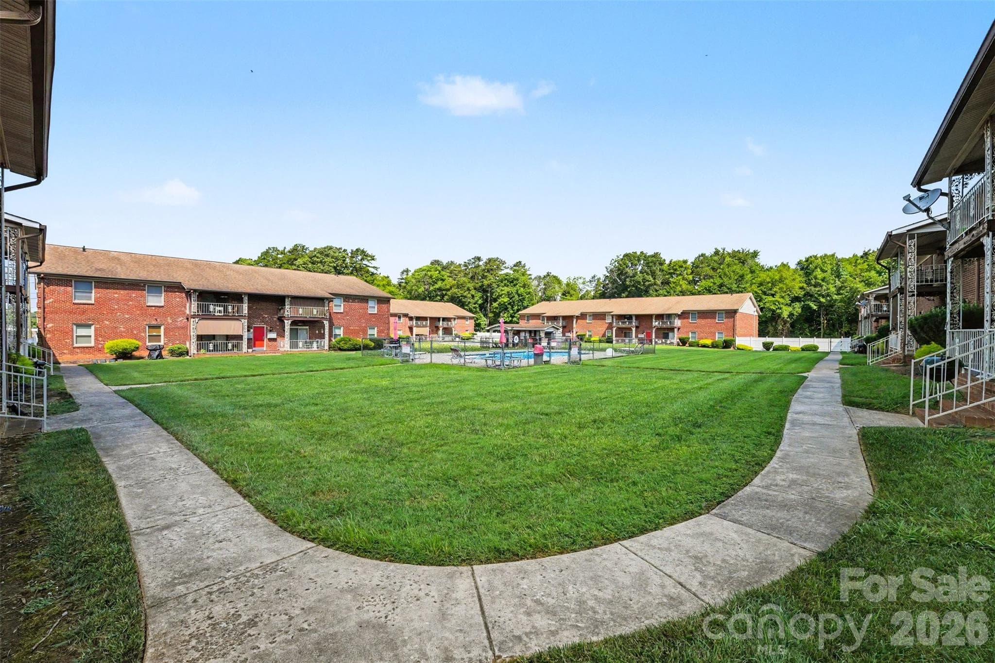 Condominium at 112 Briarcliff Drive, Kannapolis, photo 28 of 31