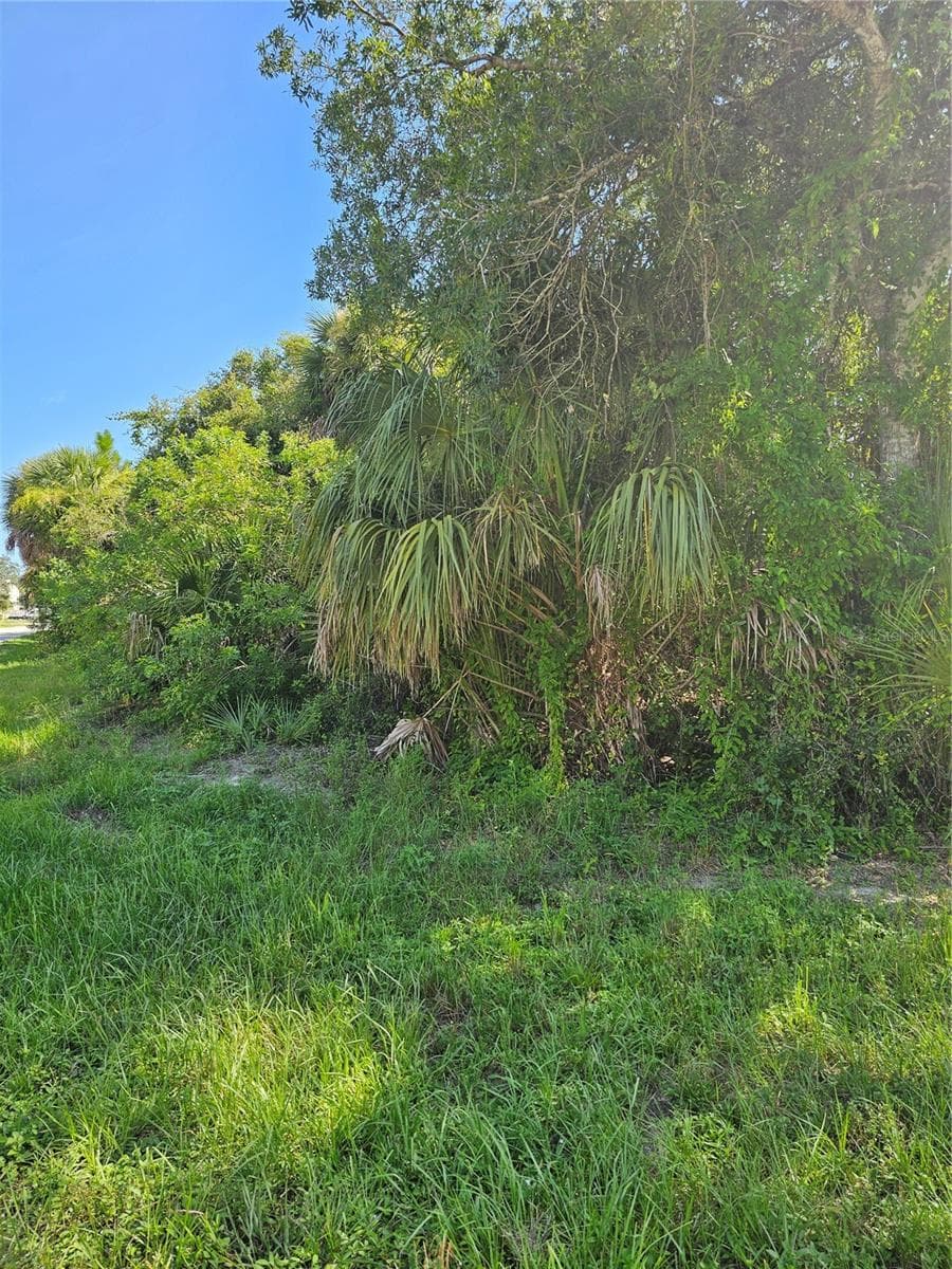 18129 SINATRA AVE