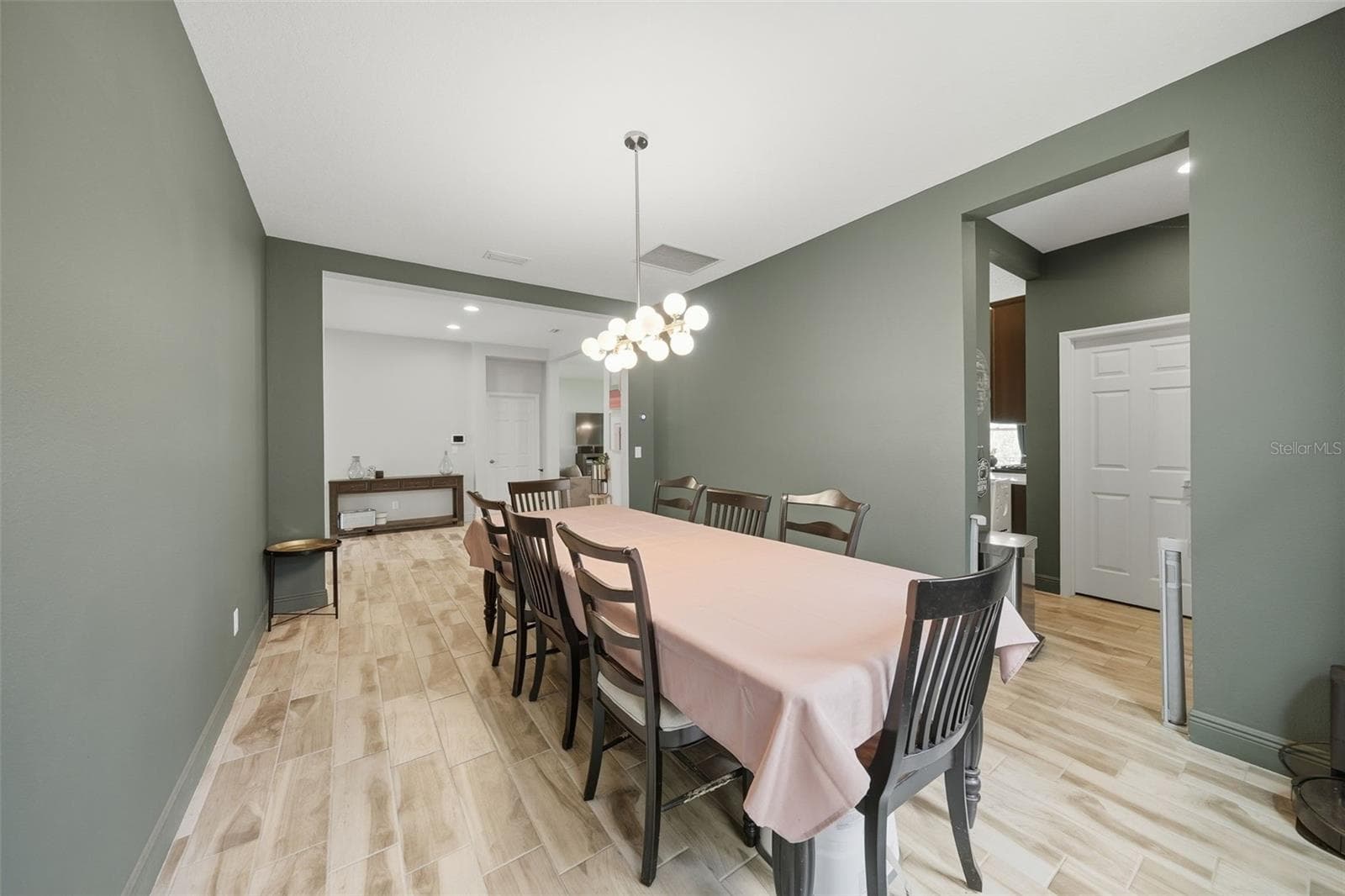 Single Family Residence at 4801 BALLANTRAE BLVD, LAND O LAKES, photo 15 of 101