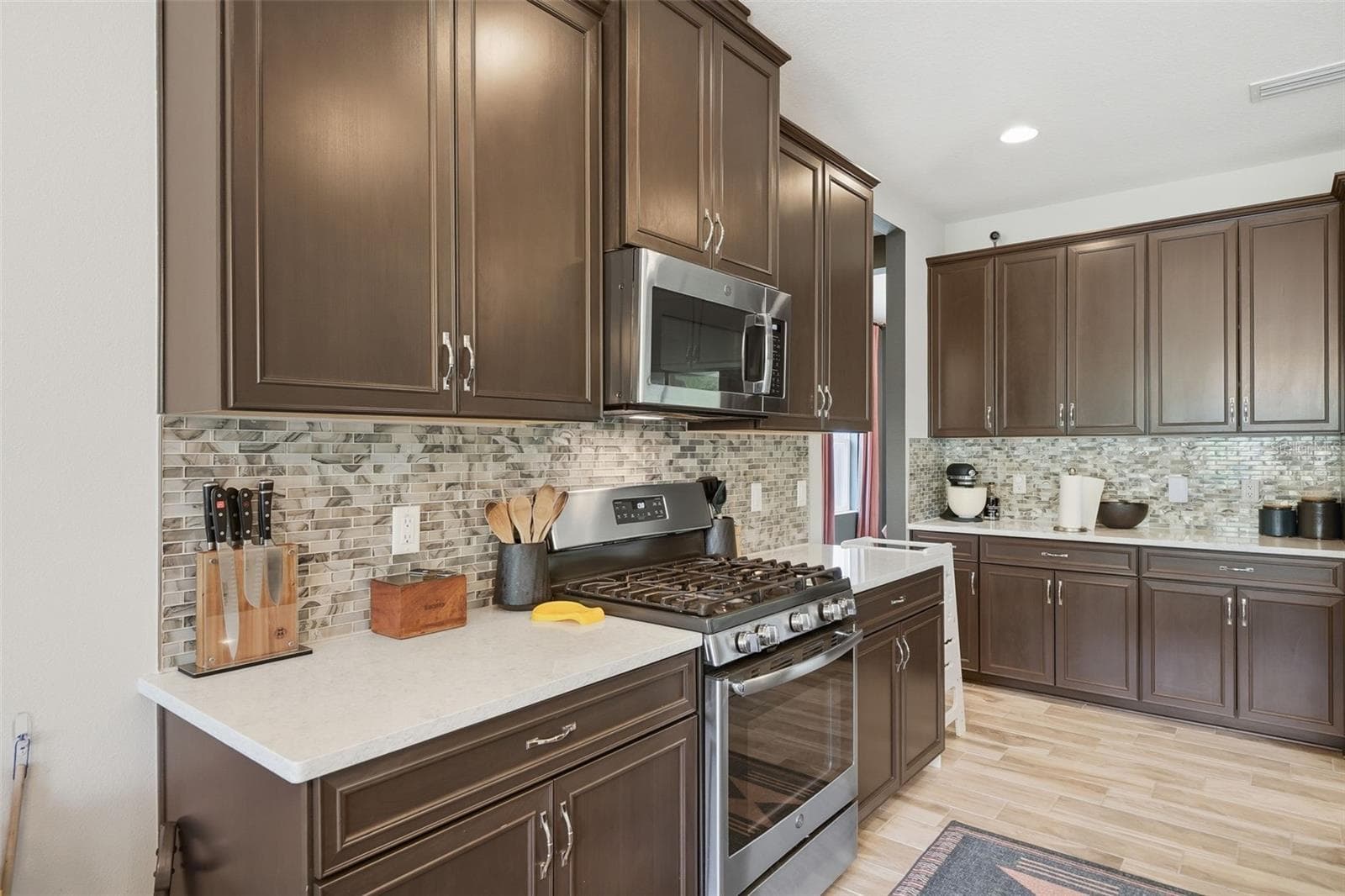 Single Family Residence at 4801 BALLANTRAE BLVD, LAND O LAKES, photo 23 of 101