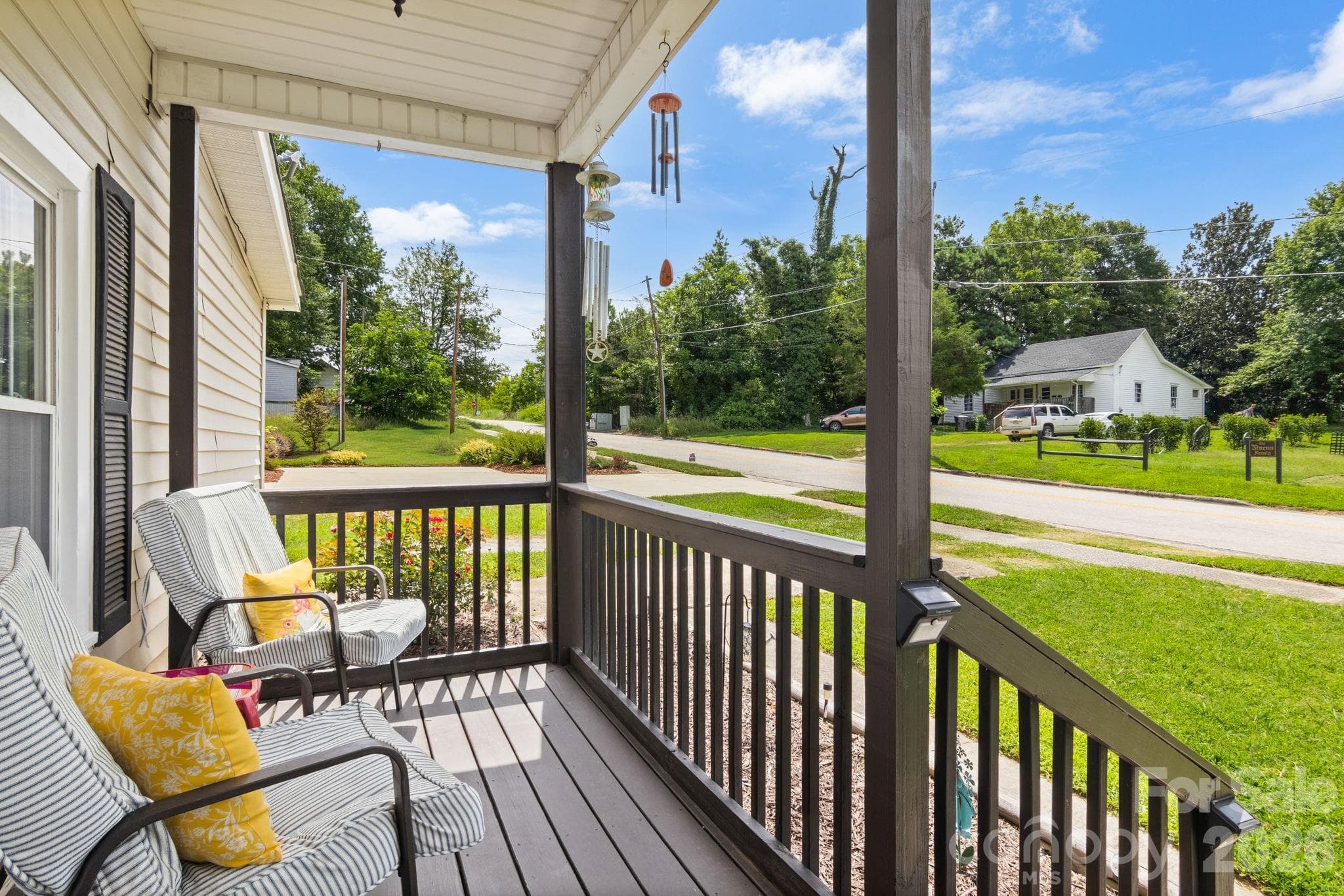 Front porch relaxation - 108 Richland Street, Clover