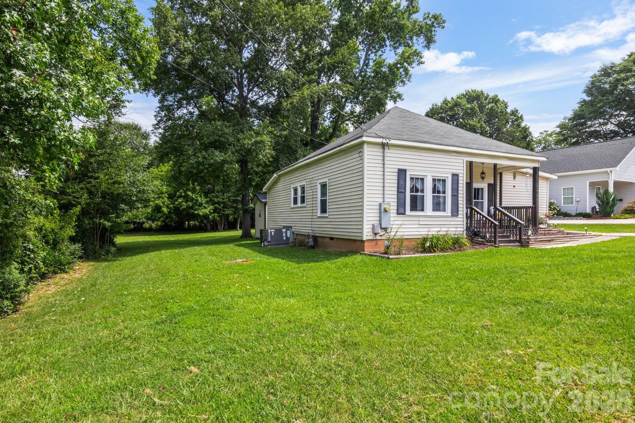 Single Family Residence at 108 Richland Street, Clover, photo 26 of 29
