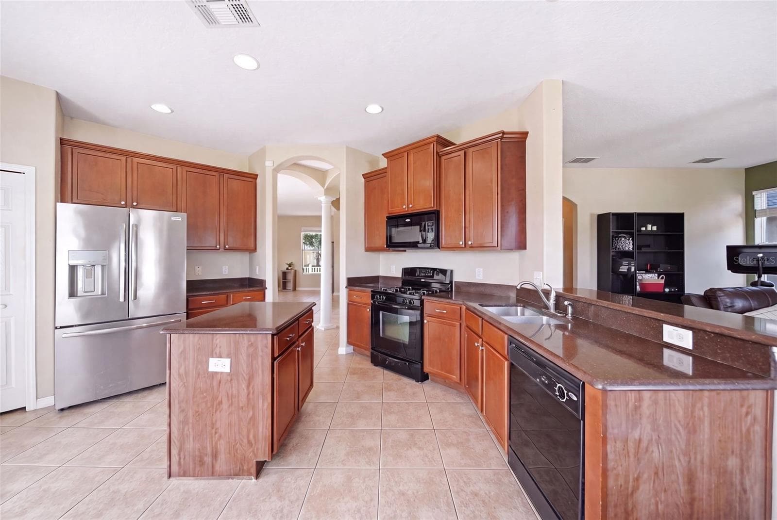 Single Family Residence at 2391 SABASTIAN ST, MOUNT DORA, photo 14 of 54
