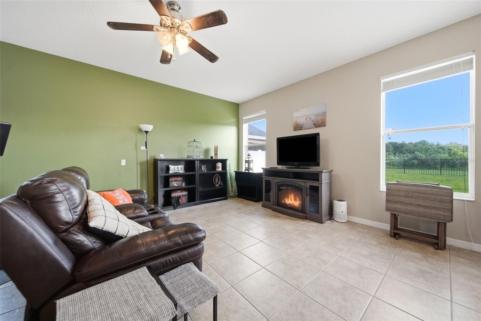 Single Family Residence at 2391 SABASTIAN ST, MOUNT DORA, photo 15 of 54