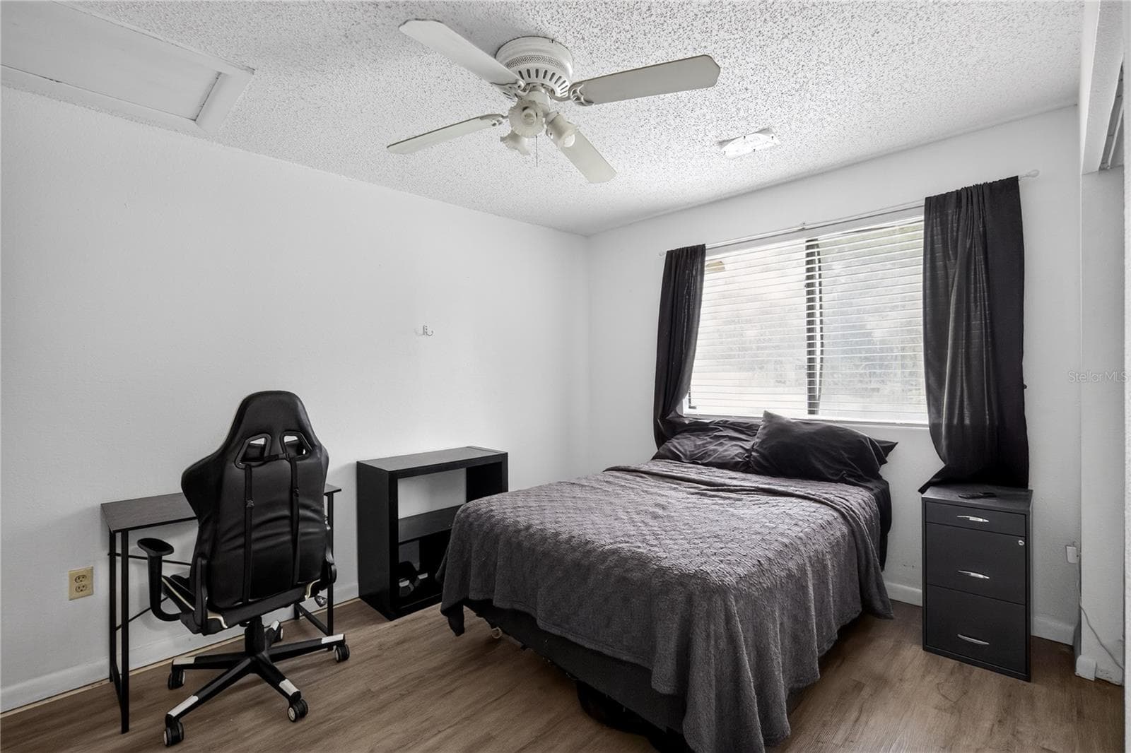 Condominium at 12405 OAK CEDAR PL #202, TAMPA, photo 10 of 17