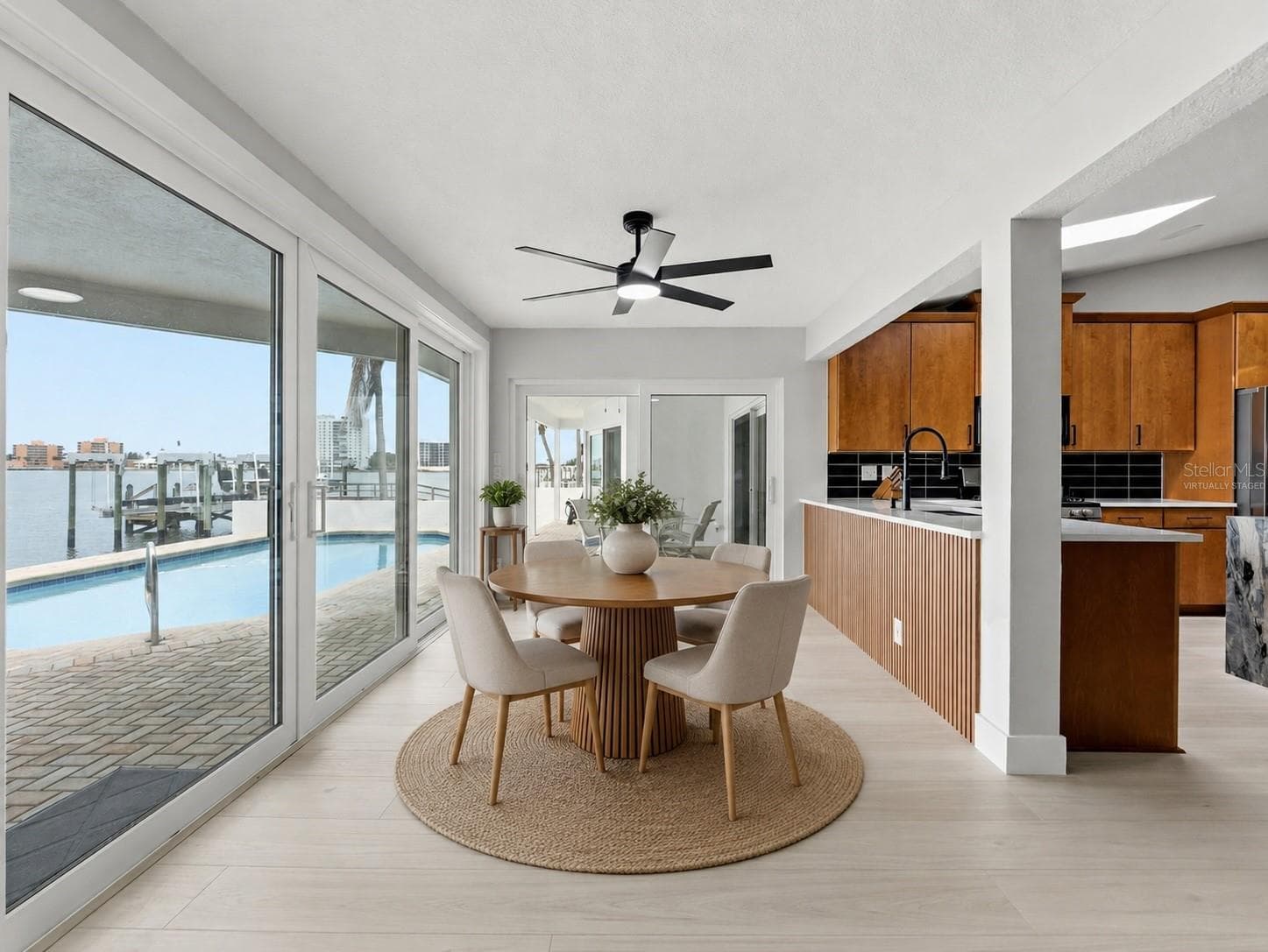 Virtually staged bonus room/breakfast nook - 2936 68TH AVE S, ST PETERSBURG