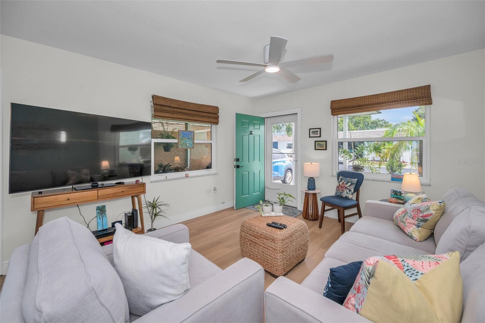 Villa at 845 SKY LOCH DR S, DUNEDIN, photo 10 of 64