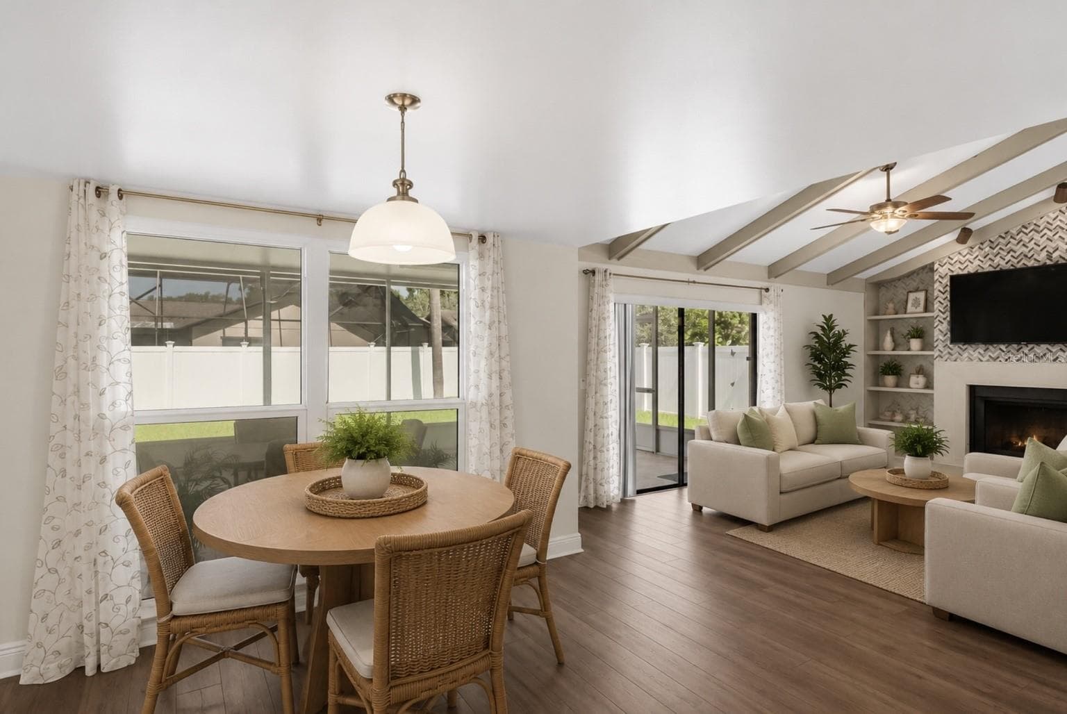 Virtual Staging - 10904 AUTUMN OAK PL, TAMPA