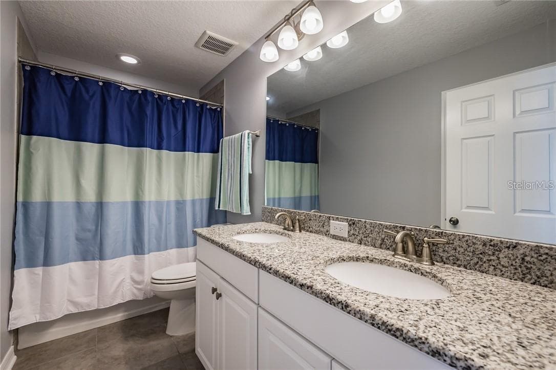 Single Family Residence at 11301 ALACHUA CREEK LN, RIVERVIEW, photo 29 of 42