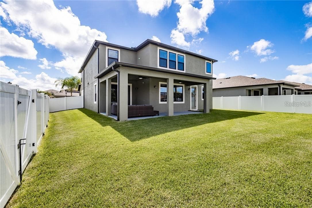 Single Family Residence at 11301 ALACHUA CREEK LN, RIVERVIEW, photo 36 of 42