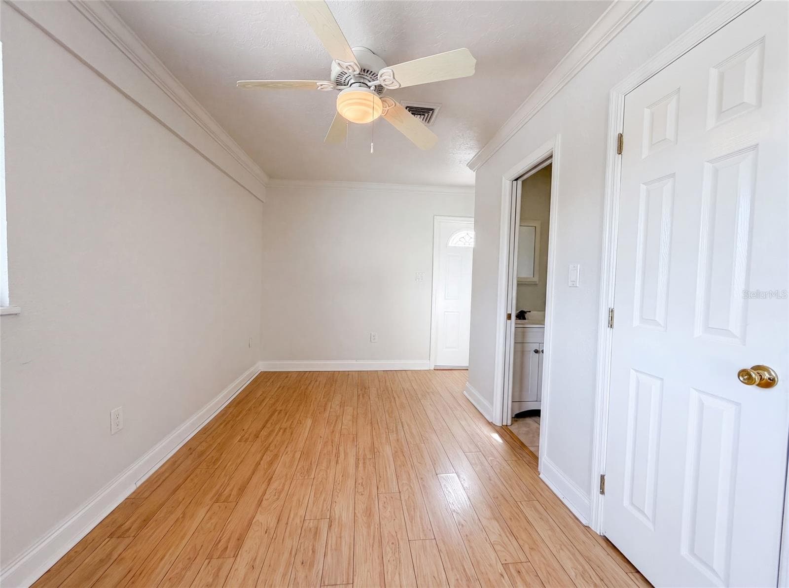 Single Family Residence at 1672 JUPITER RD, VENICE, photo 12 of 29