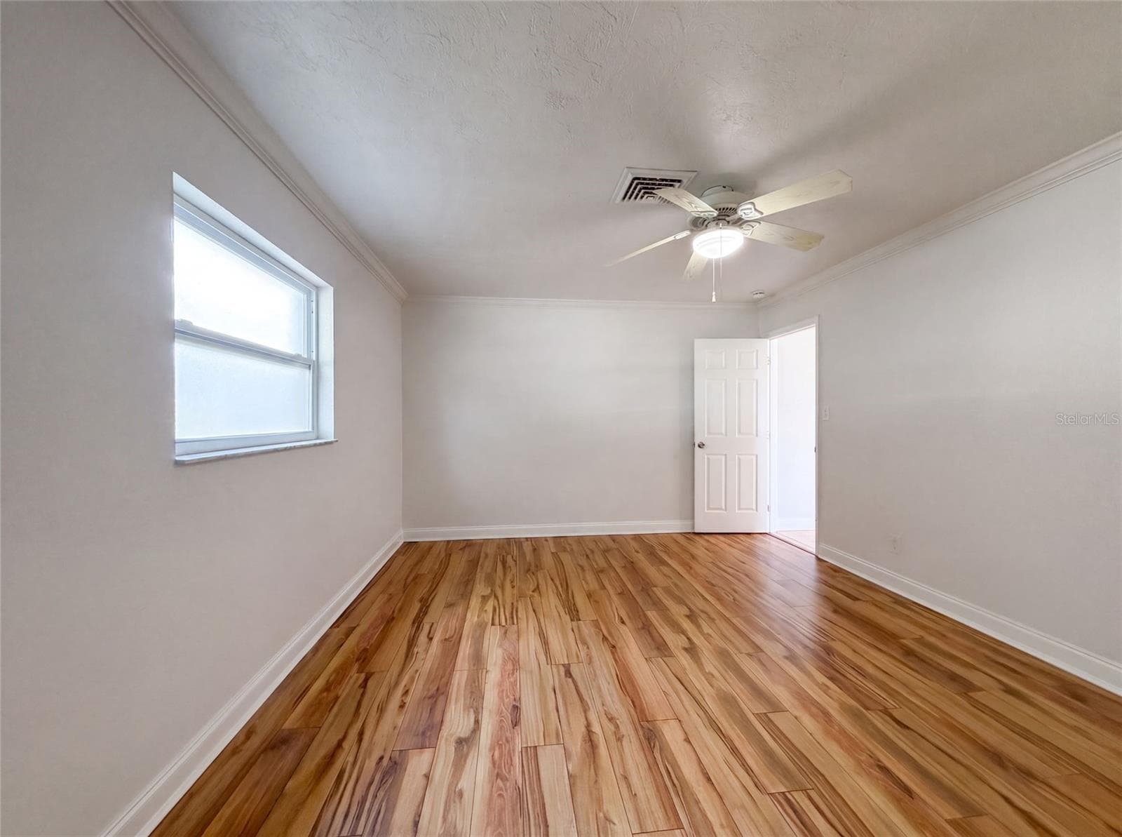 Single Family Residence at 1672 JUPITER RD, VENICE, photo 16 of 29
