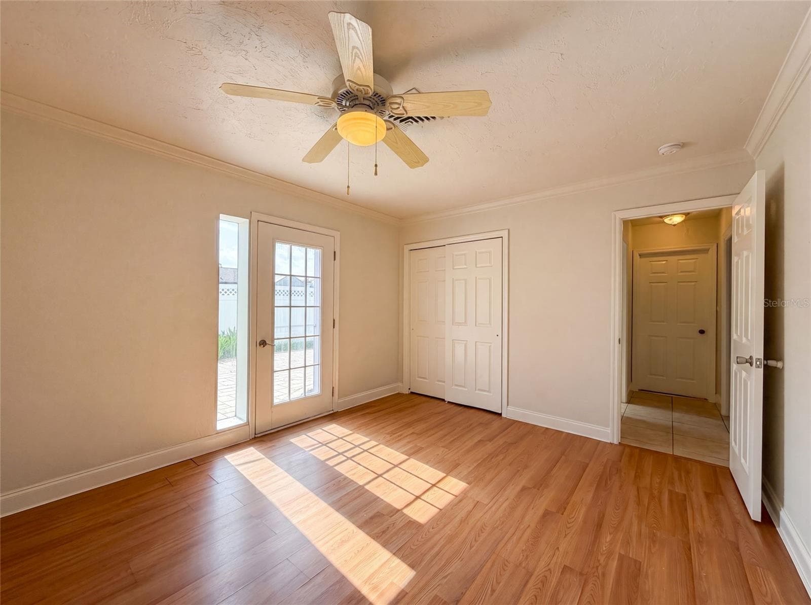 Single Family Residence at 1672 JUPITER RD, VENICE, photo 17 of 29