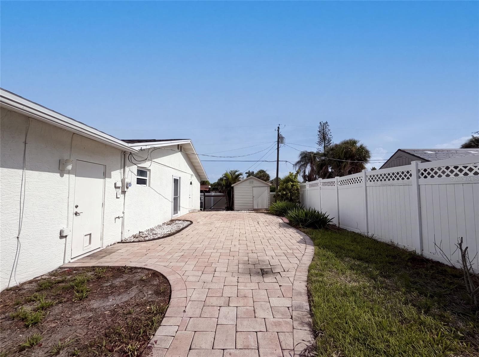Single Family Residence at 1672 JUPITER RD, VENICE, photo 28 of 29