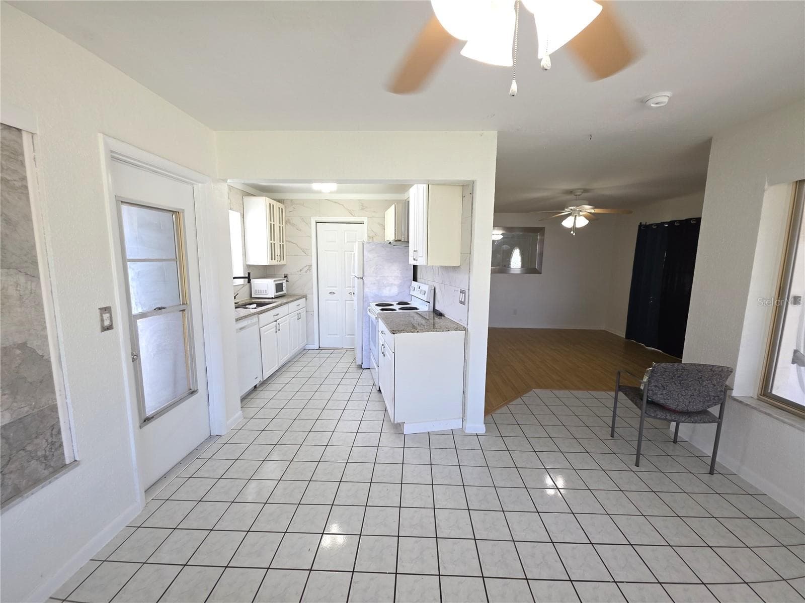 Kitchen Living - 802 CRAWFORD ST, DELTONA