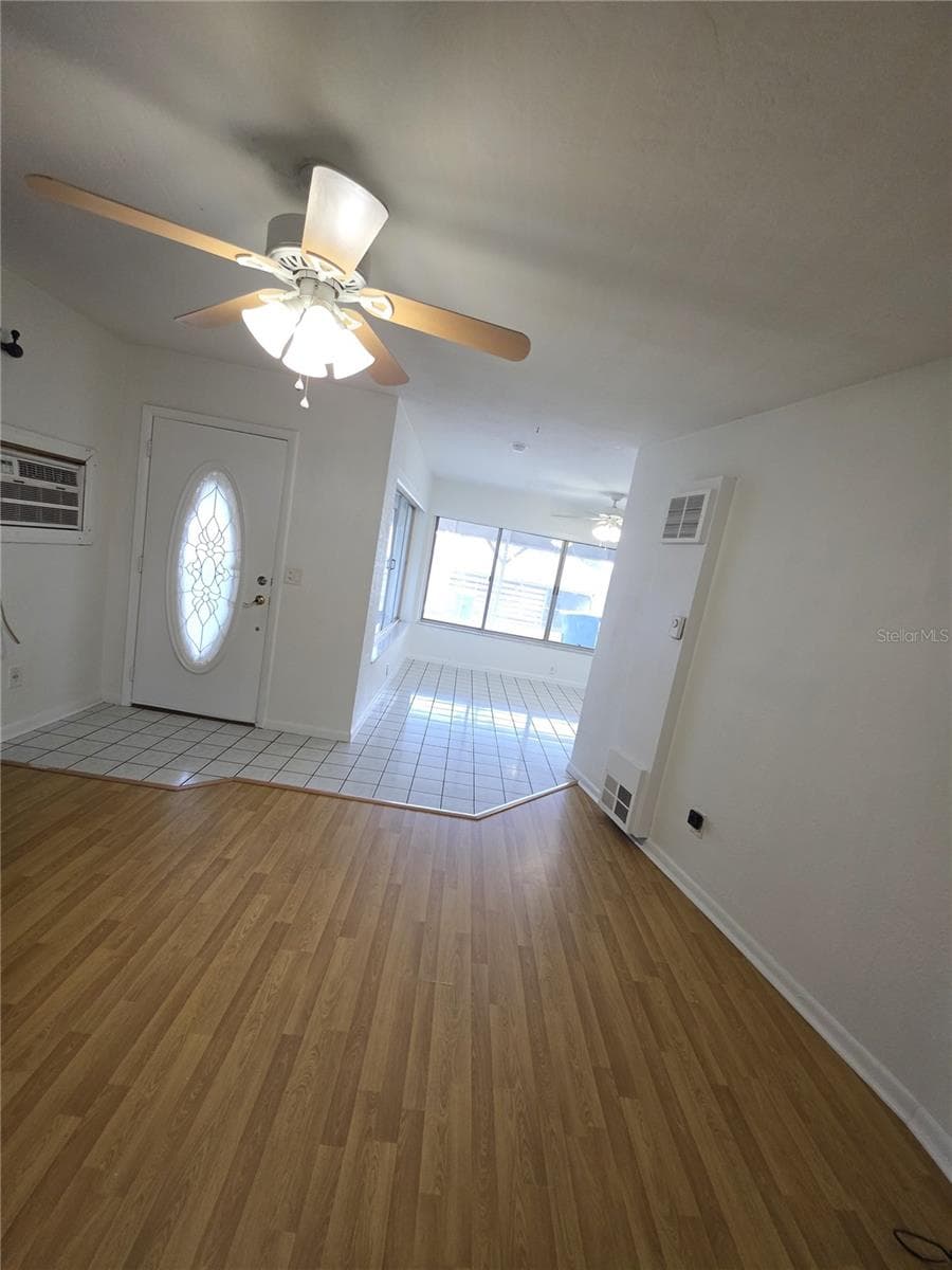 Living - 802 CRAWFORD ST, DELTONA