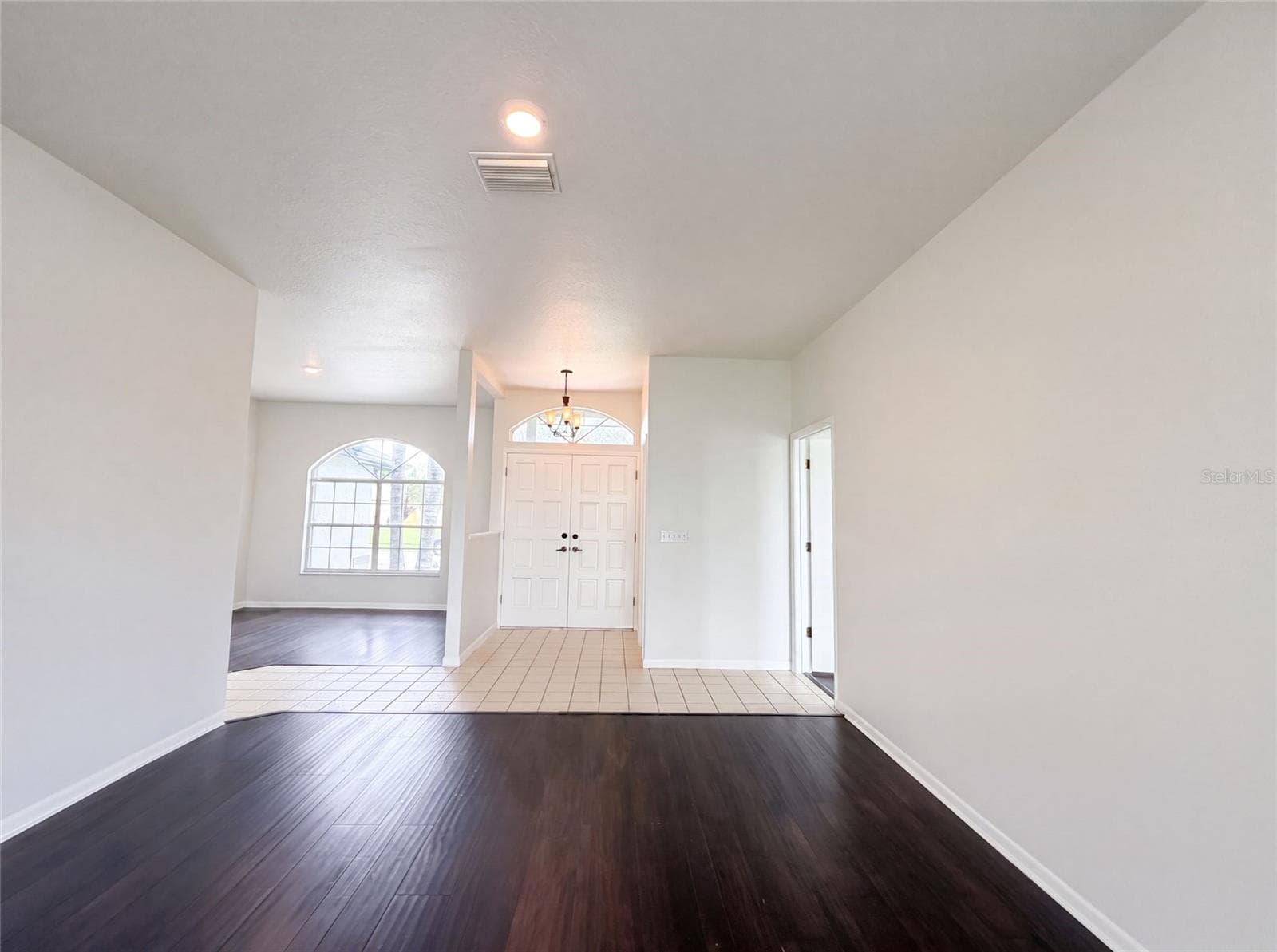 Single Family Residence at 12919 PRESTWICK DR, RIVERVIEW, photo 10 of 27
