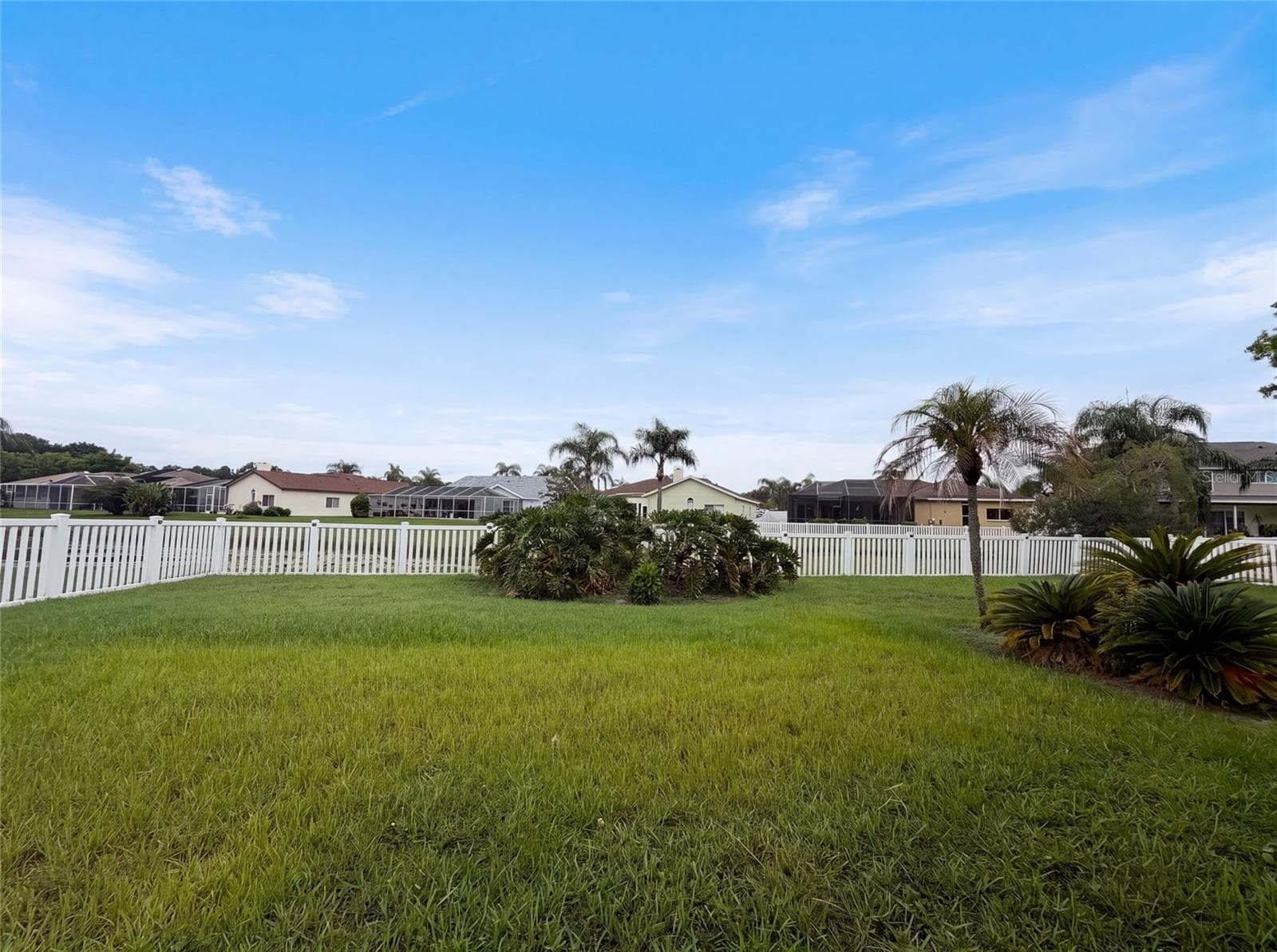 Single Family Residence at 12919 PRESTWICK DR, RIVERVIEW, photo 25 of 27