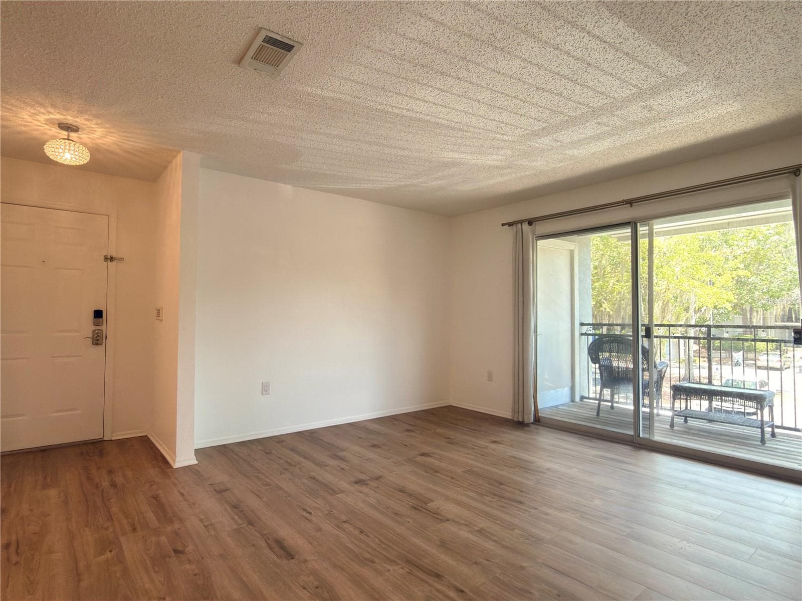 Condominium at 3705 SW 27TH ST #1225, GAINESVILLE, photo 4 of 24