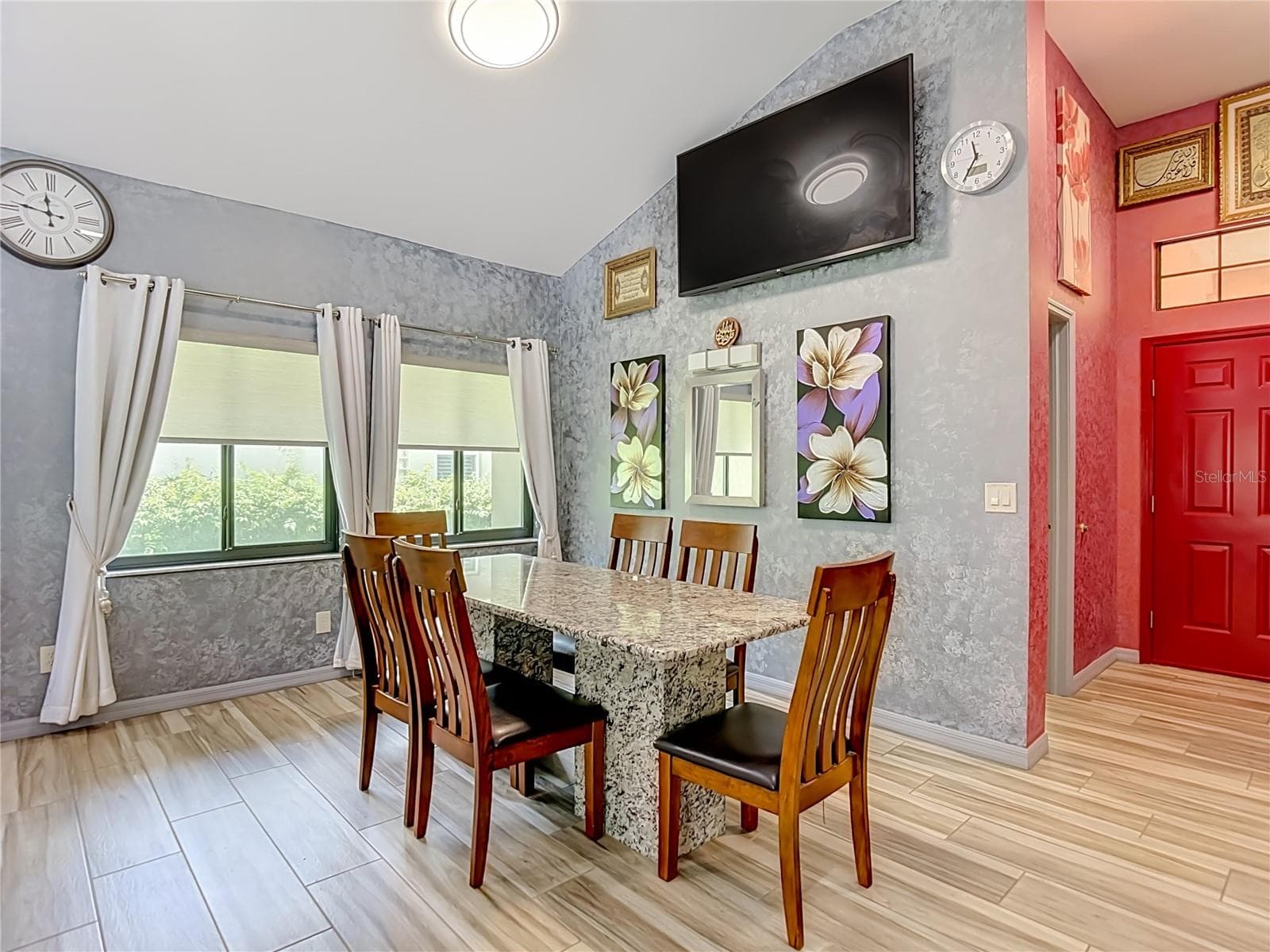 Single Family Residence at 16040 PENWOOD DR, TAMPA, photo 10 of 80