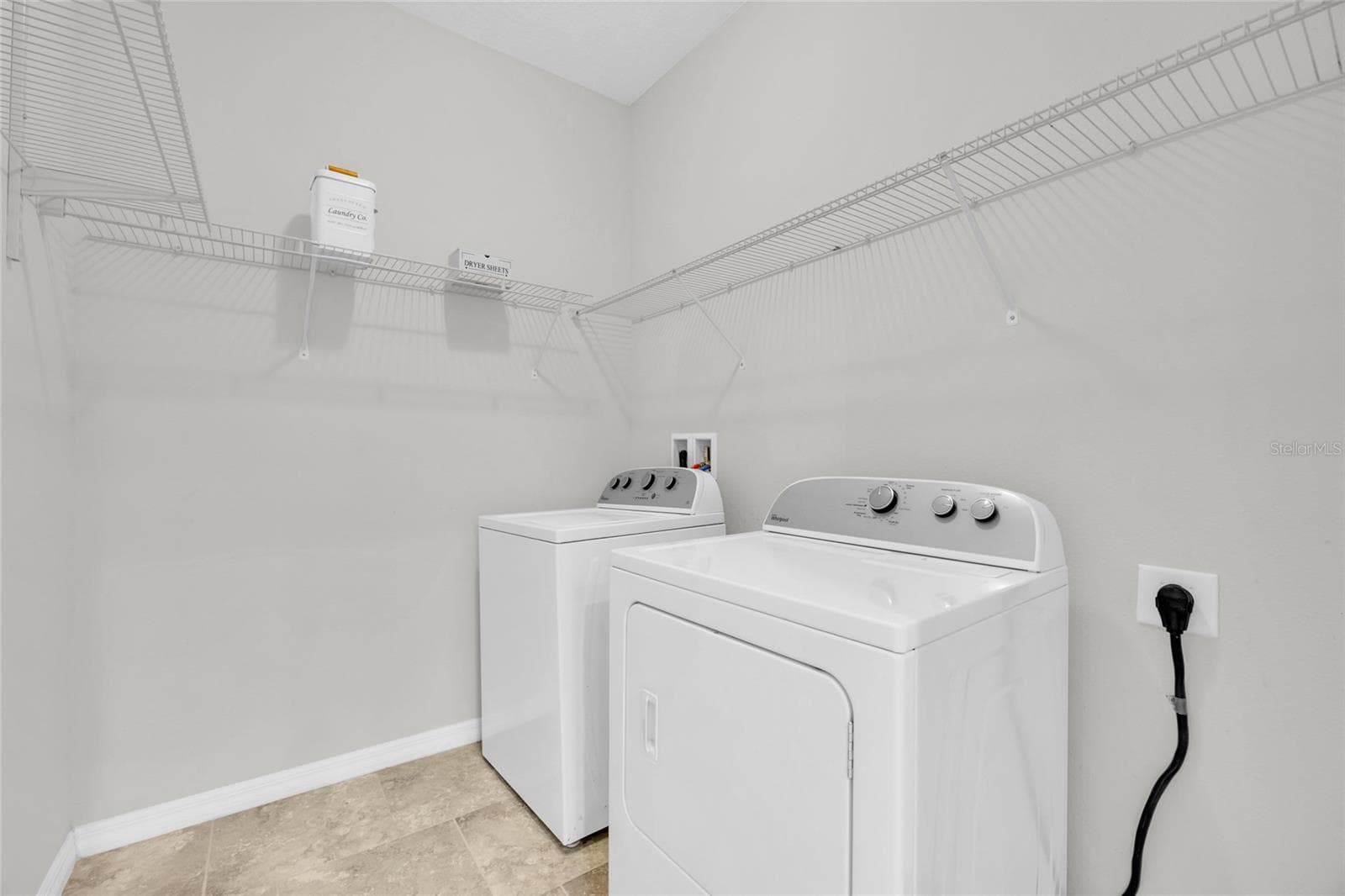 LAUNDRY ROOM - 144 WATERSIDE CIR, WINTER HAVEN
