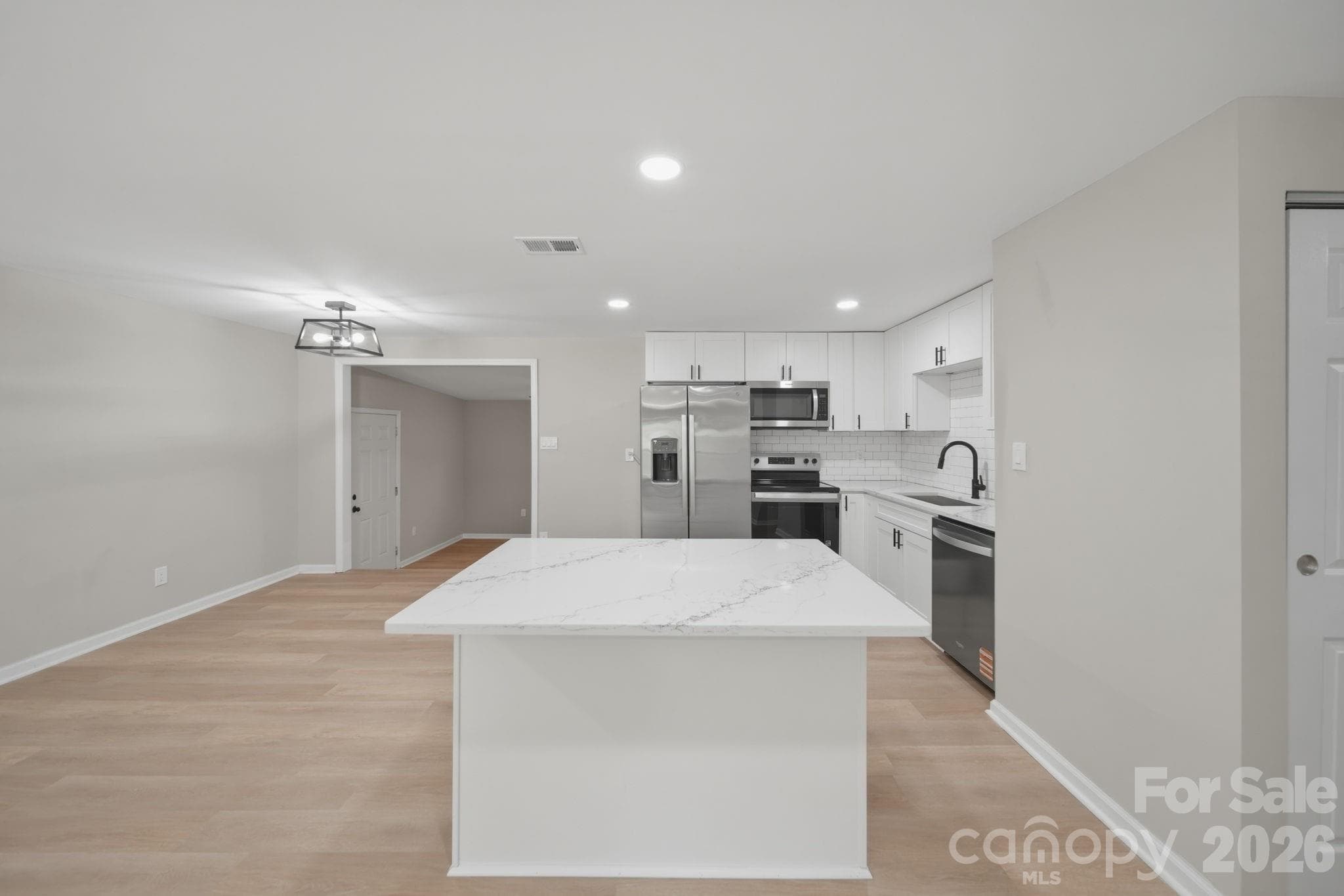 Kitchen/ Den entry - 8114 Holly Hill Road, Charlotte