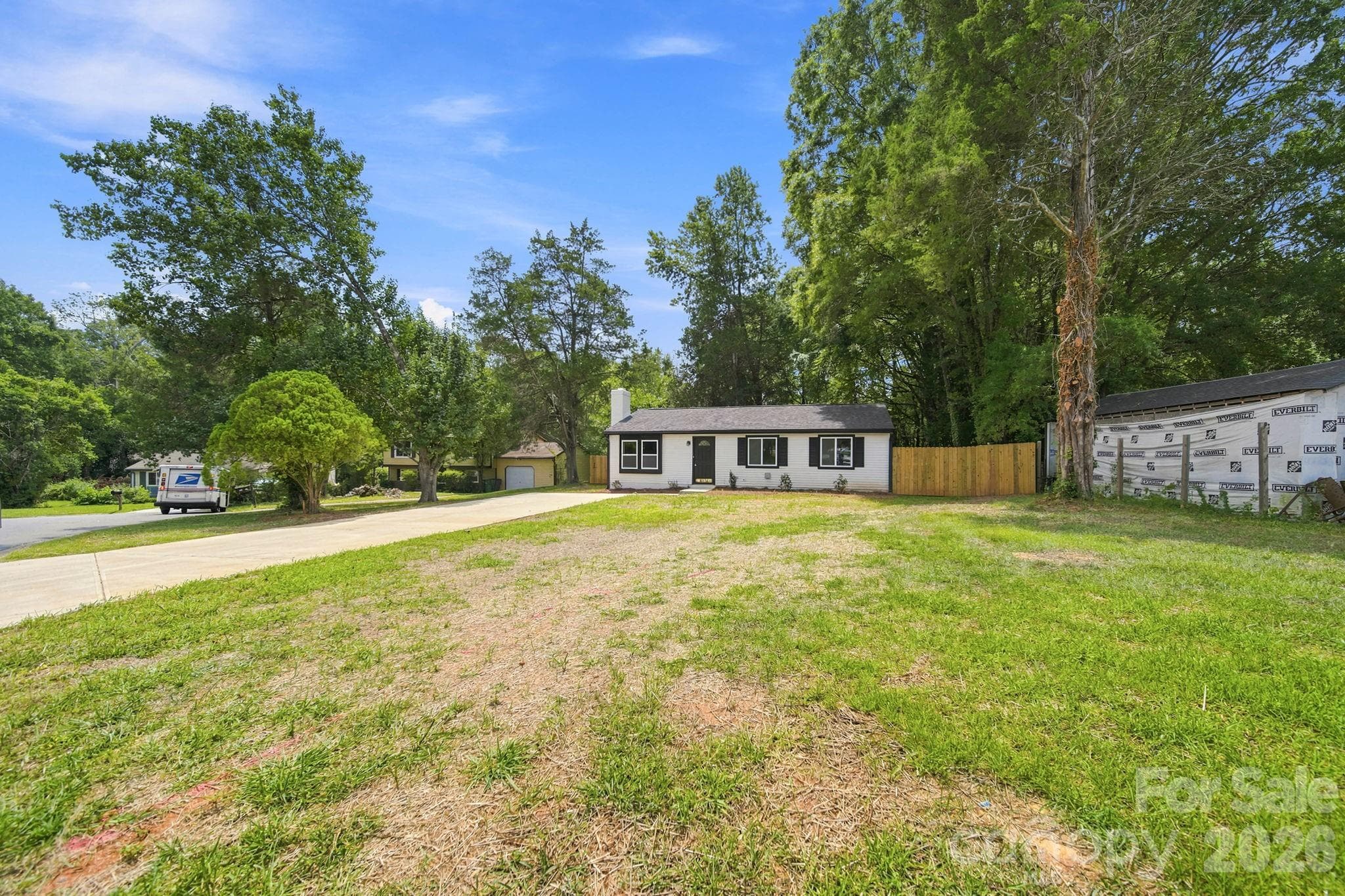Single Family Residence at 8114 Holly Hill Road, Charlotte, photo 20 of 21
