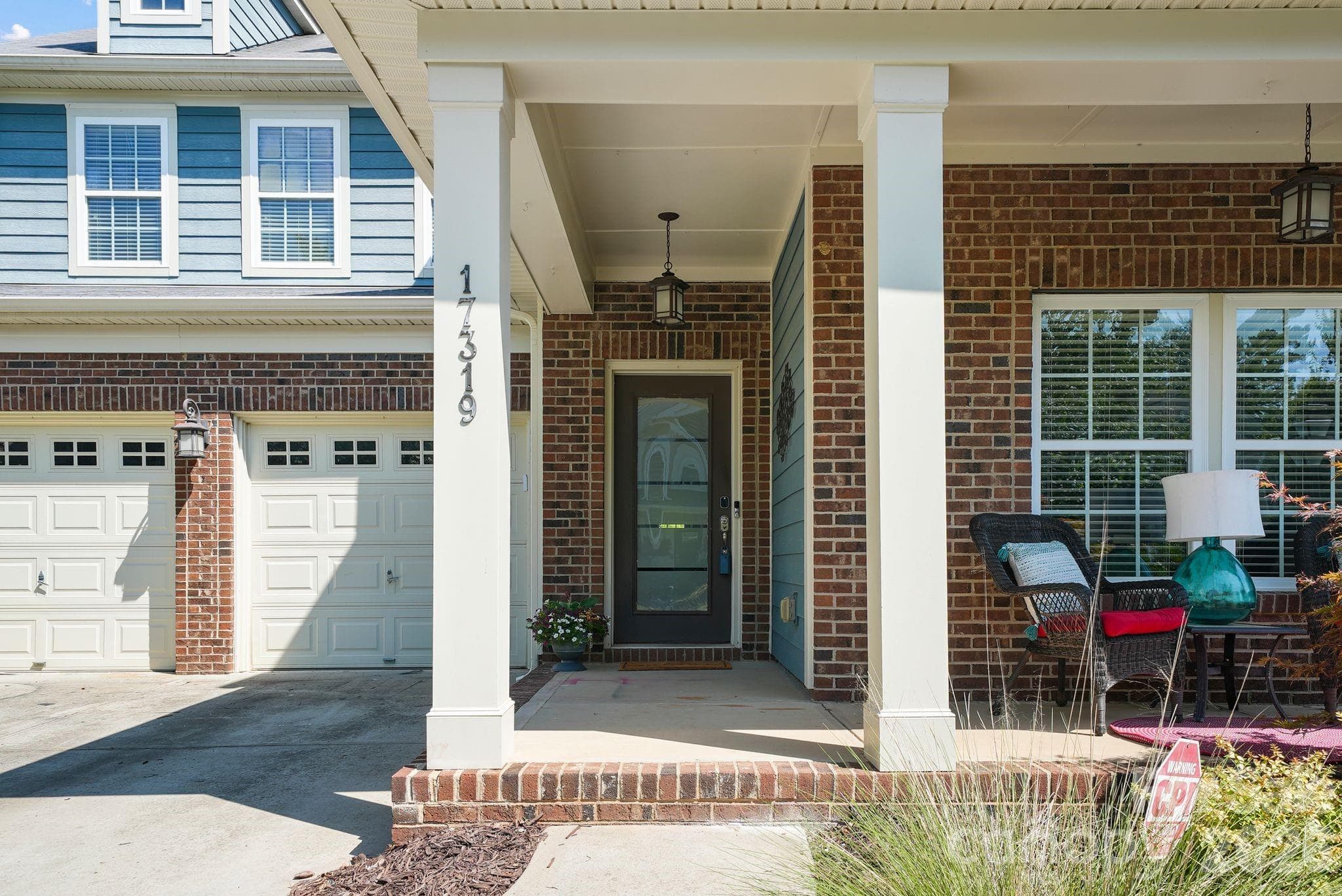 Single Family Residence at 17319 Silas Place Drive, Davidson, photo 3 of 33