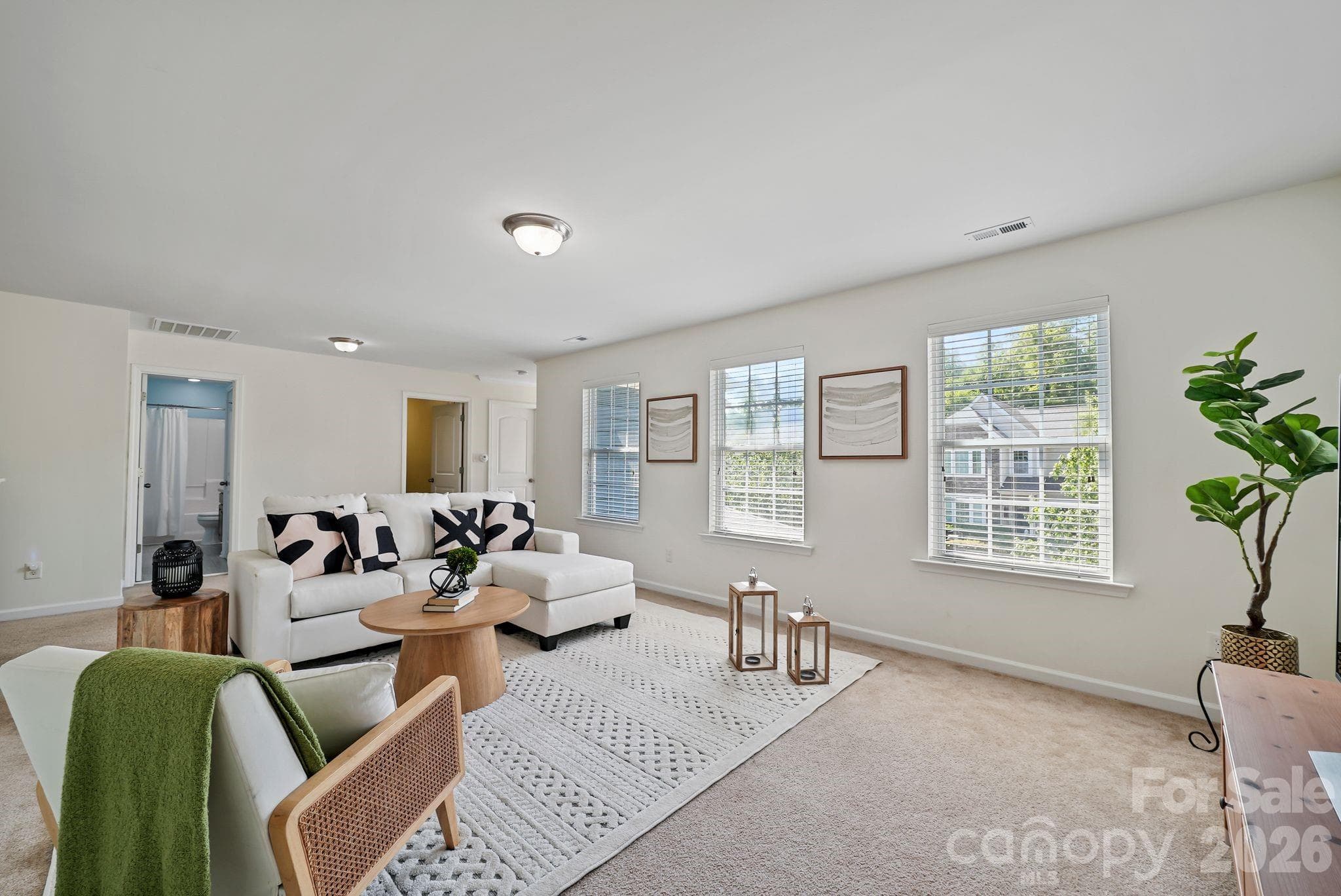 Single Family Residence at 17319 Silas Place Drive, Davidson, photo 18 of 33