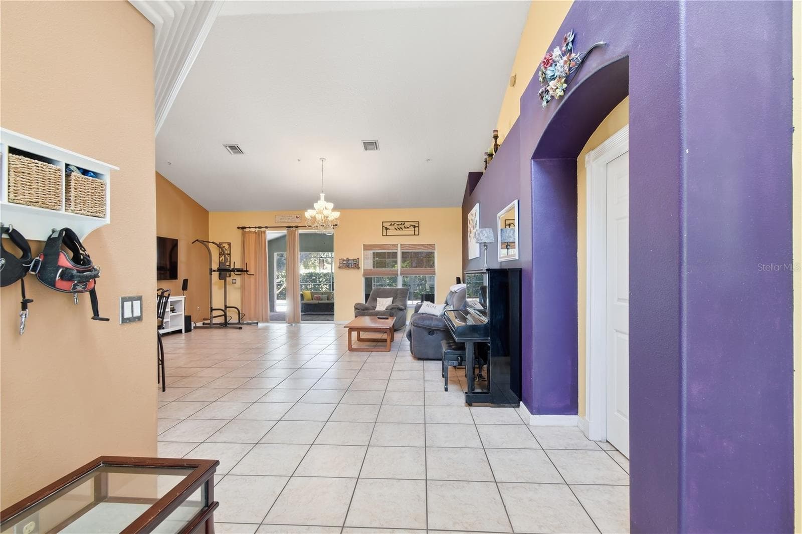 Single Family Residence at 23354 OAK PRAIRIE CIR, SORRENTO, photo 14 of 44