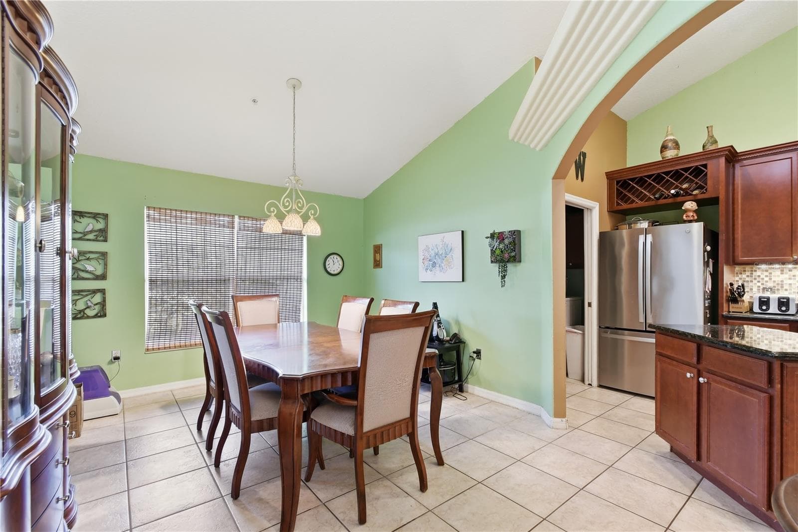 Single Family Residence at 23354 OAK PRAIRIE CIR, SORRENTO, photo 19 of 44