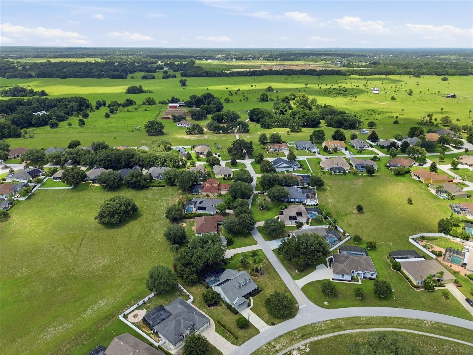 Single Family Residence at 23354 OAK PRAIRIE CIR, SORRENTO, photo 40 of 44