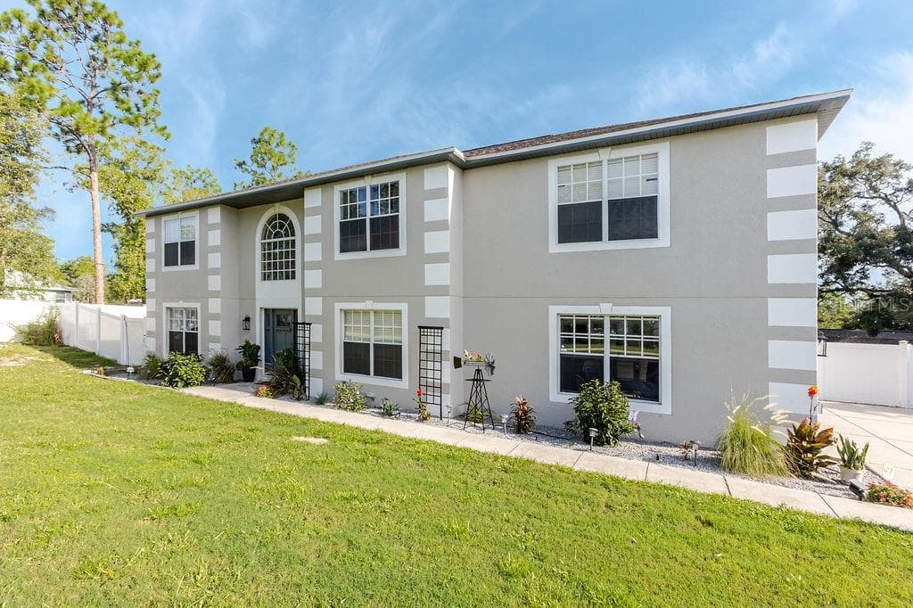 Single Family Residence at 11083 MAYBIRD AVE, WEEKI WACHEE, photo 2 of 103