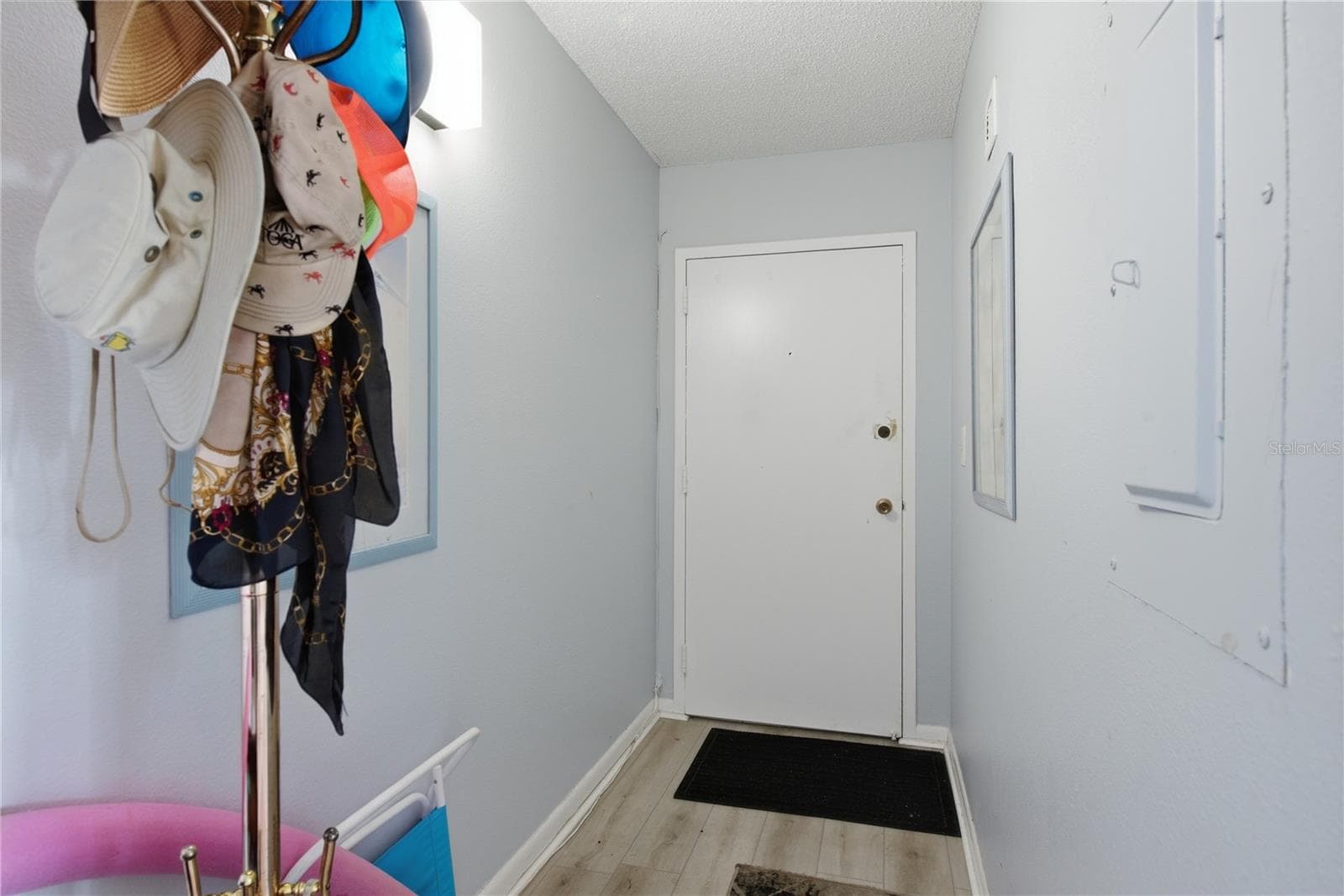 Condominium at 800 S GULFVIEW BLVD #403, CLEARWATER BEACH, photo 5 of 54