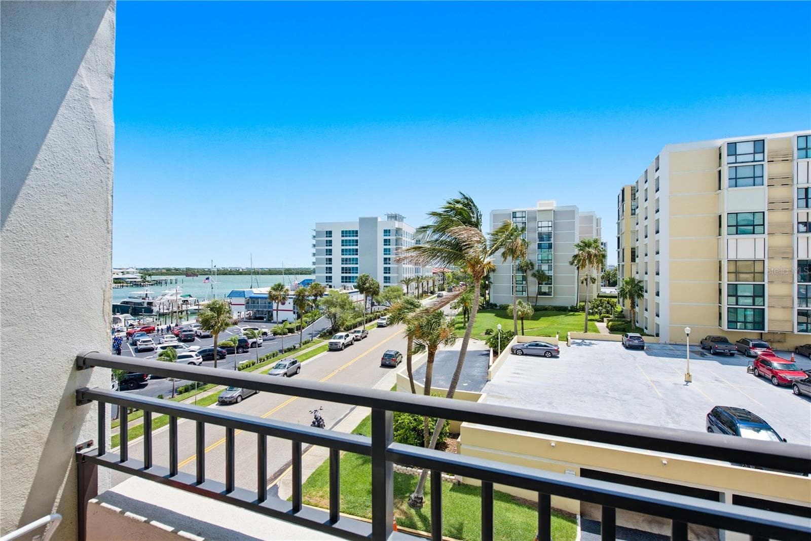 Condominium at 800 S GULFVIEW BLVD #403, CLEARWATER BEACH, photo 27 of 54