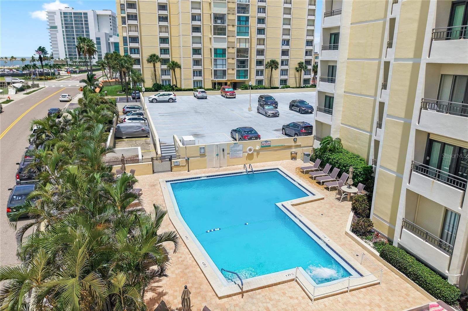 Condominium at 800 S GULFVIEW BLVD #403, CLEARWATER BEACH, photo 40 of 54