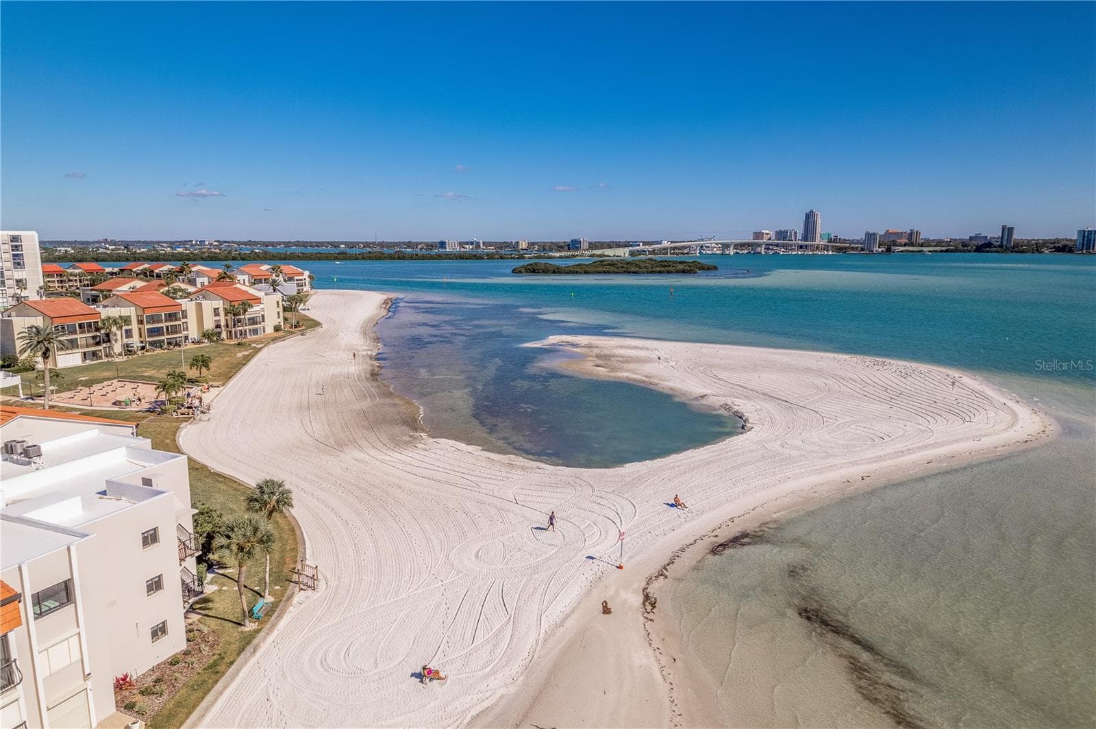 Condominium at 800 S GULFVIEW BLVD #403, CLEARWATER BEACH, photo 51 of 54