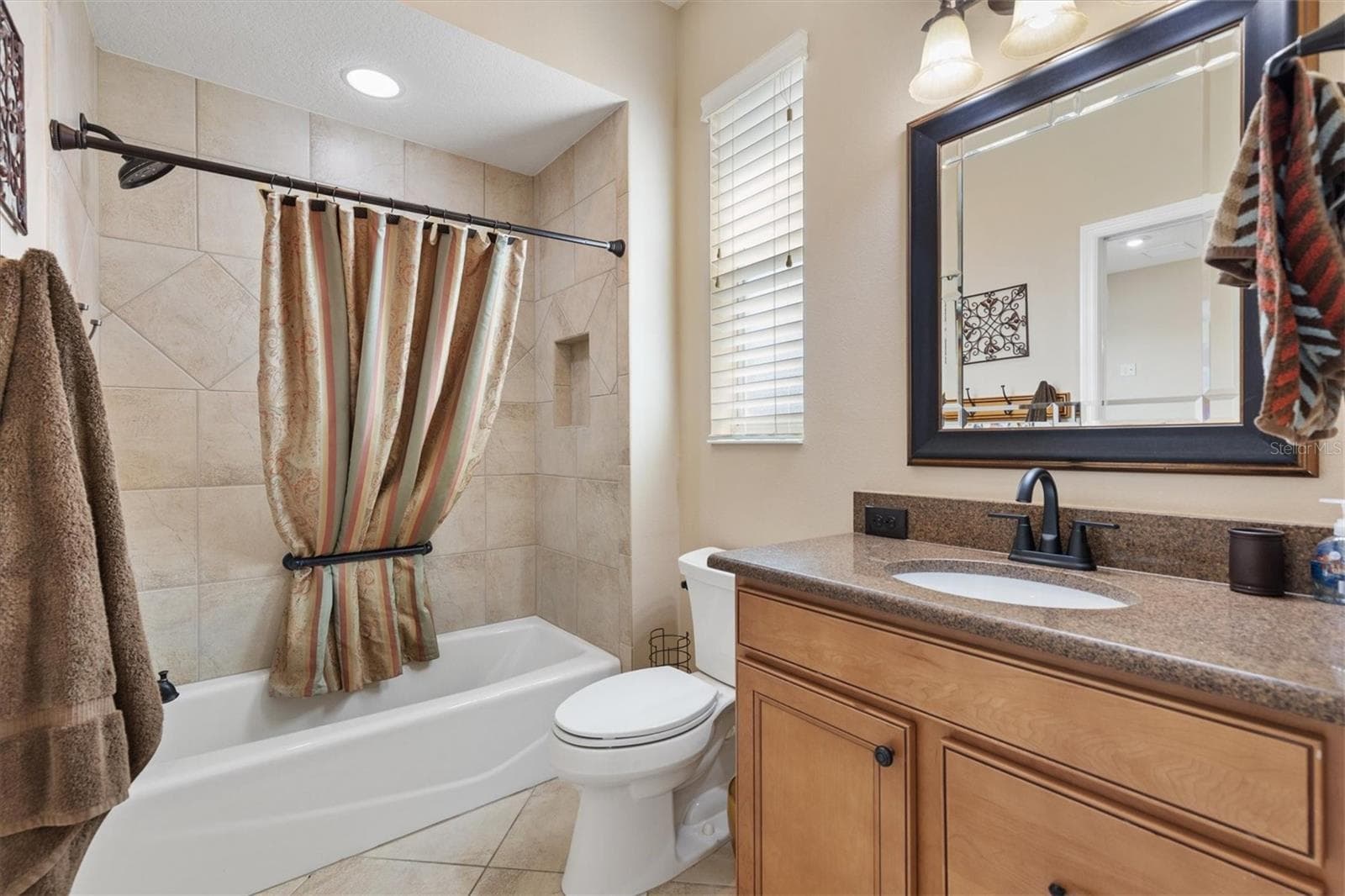 Guest Bath - 1304 BRUNELL ST, THE VILLAGES