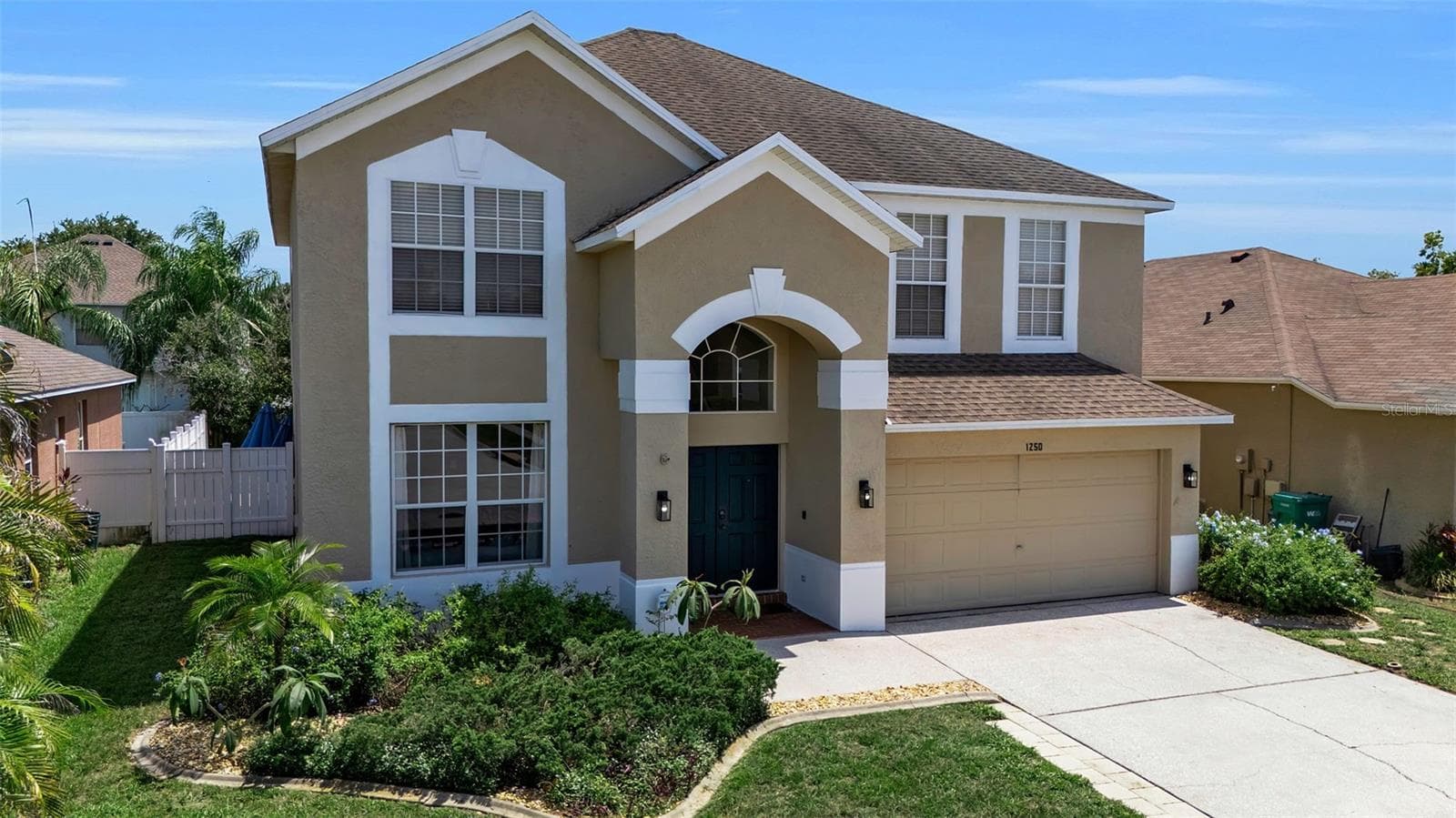 1250 LORETTO CIR