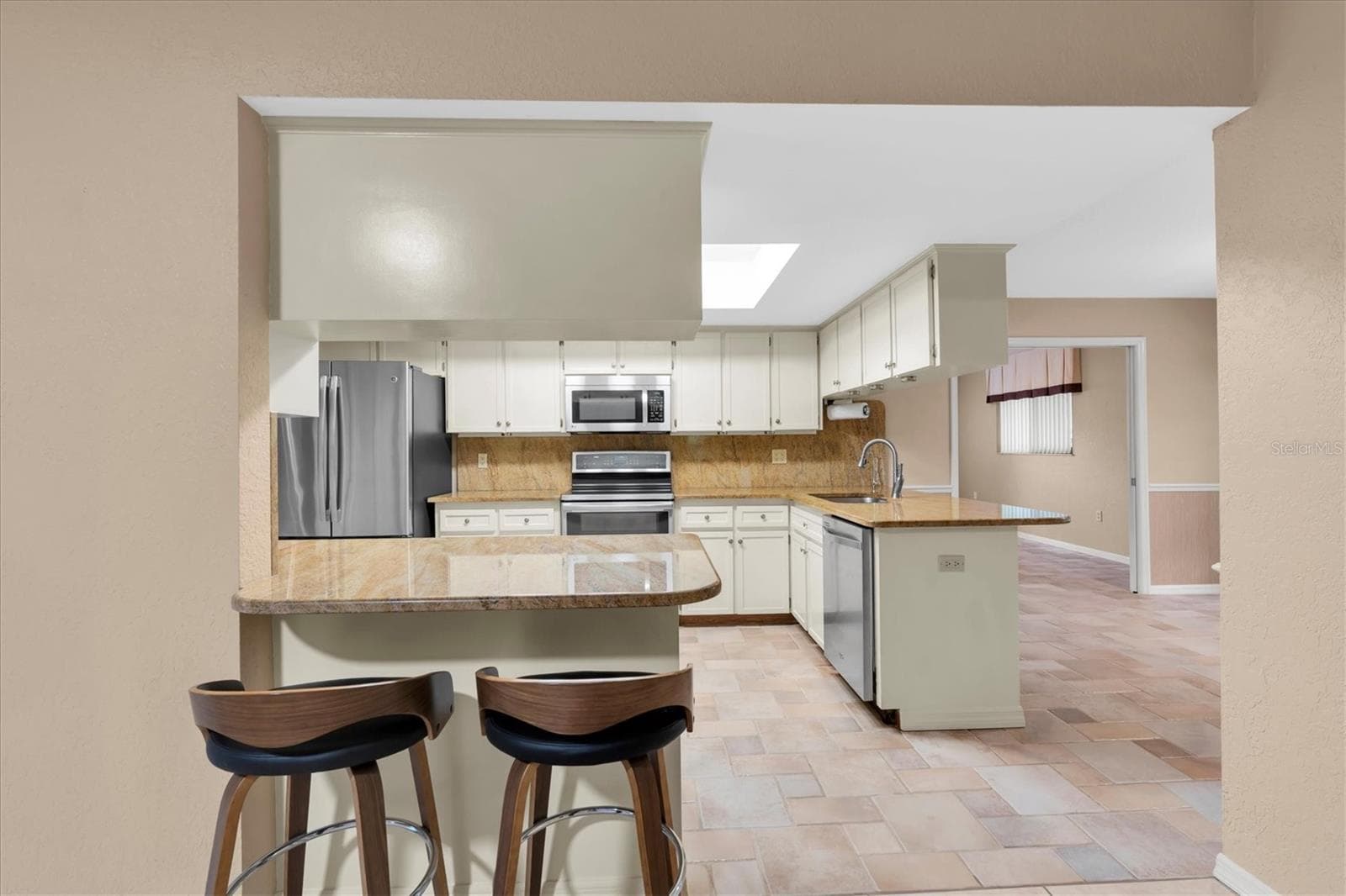 Single Family Residence at 6812 RIDGE TOP DR, NEW PORT RICHEY, photo 13 of 70