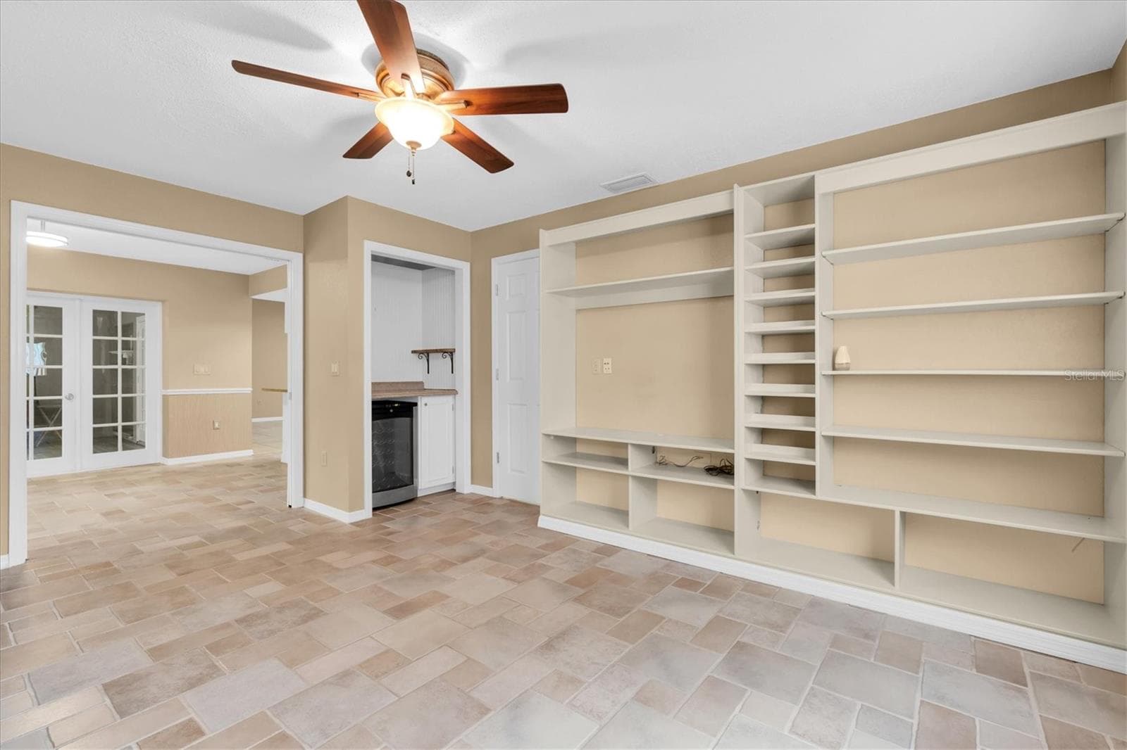 Single Family Residence at 6812 RIDGE TOP DR, NEW PORT RICHEY, photo 25 of 70