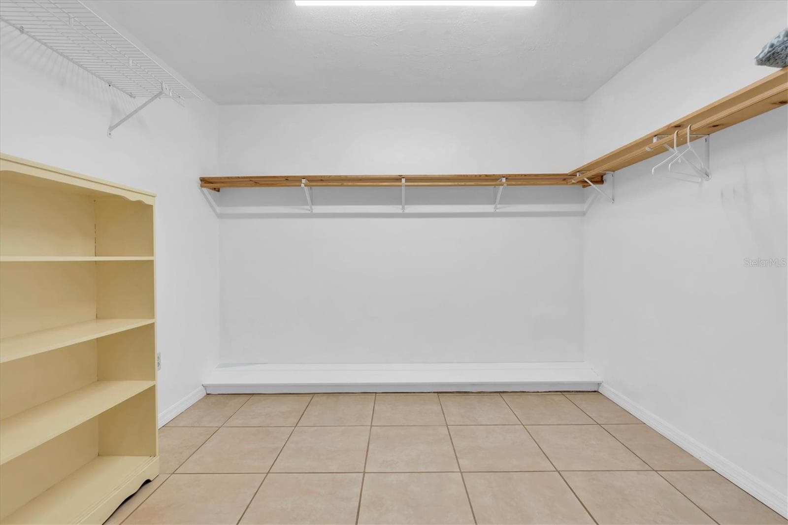 Large Walk-In Master Closet - 6812 RIDGE TOP DR, NEW PORT RICHEY