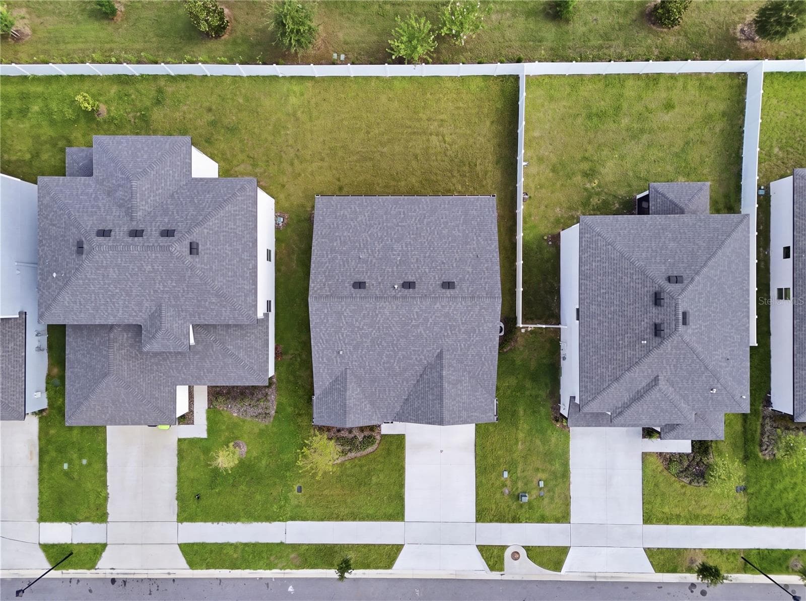 Single Family Residence at 13470 LEAPING WATER WAY, ASTATULA, photo 25 of 28