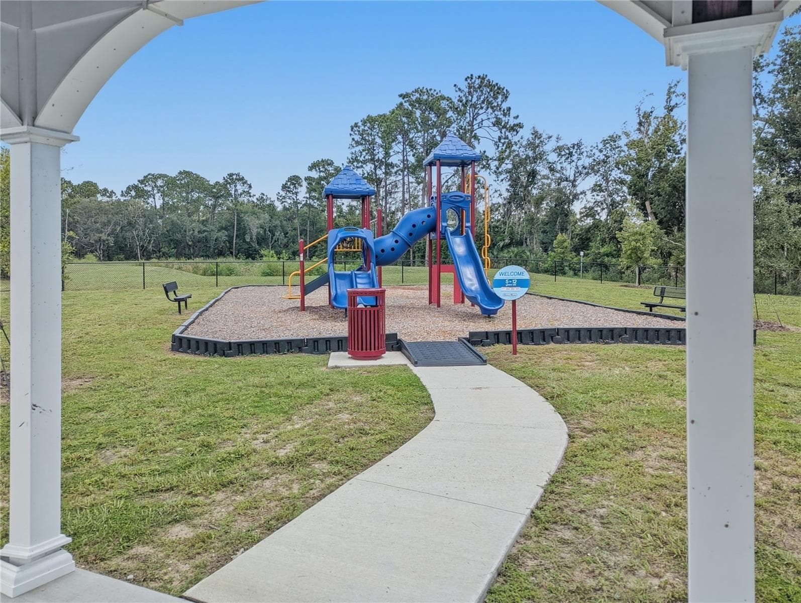 Single Family Residence at 13470 LEAPING WATER WAY, ASTATULA, photo 24 of 28