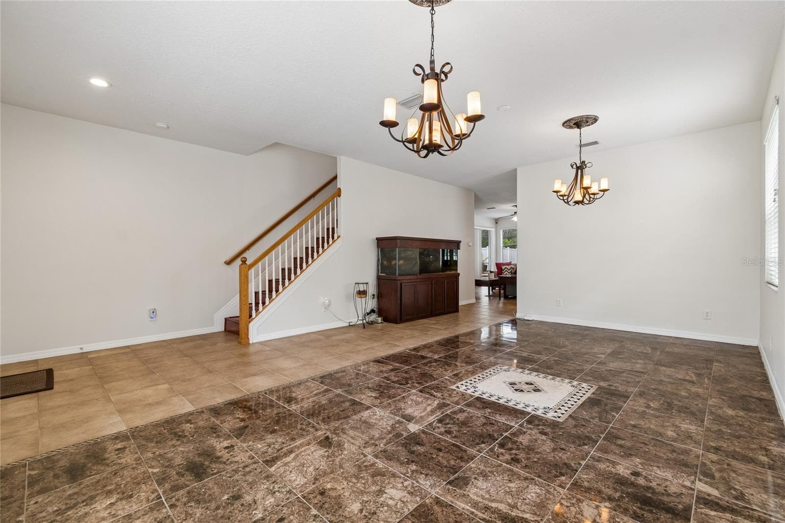 Single Family Residence at 11232 CREEK HAVEN DR, RIVERVIEW, photo 6 of 59