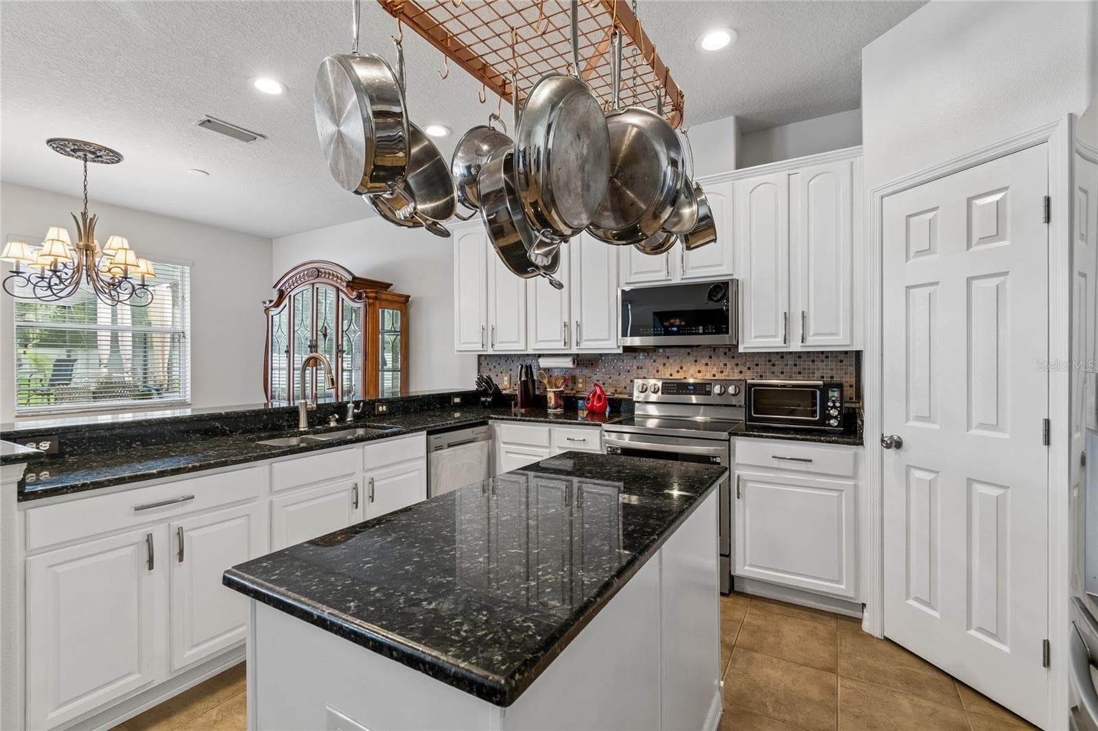 Kitchen - 11232 CREEK HAVEN DR, RIVERVIEW