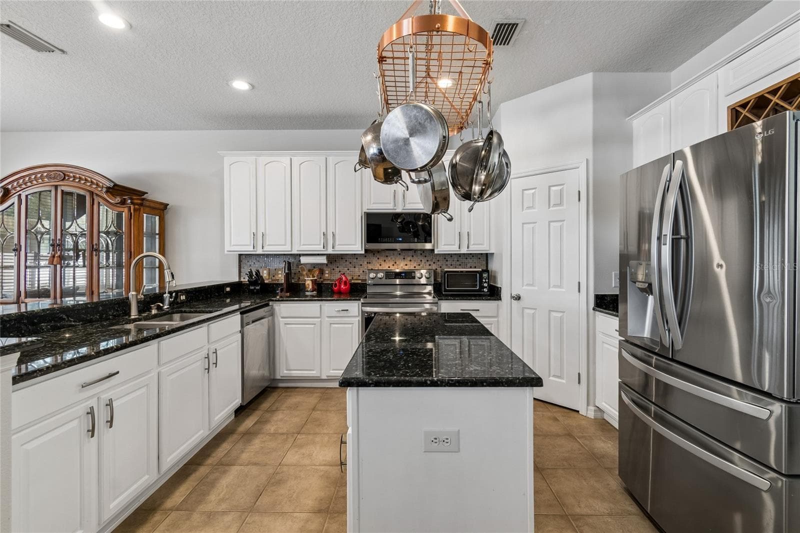 Single Family Residence at 11232 CREEK HAVEN DR, RIVERVIEW, photo 8 of 59